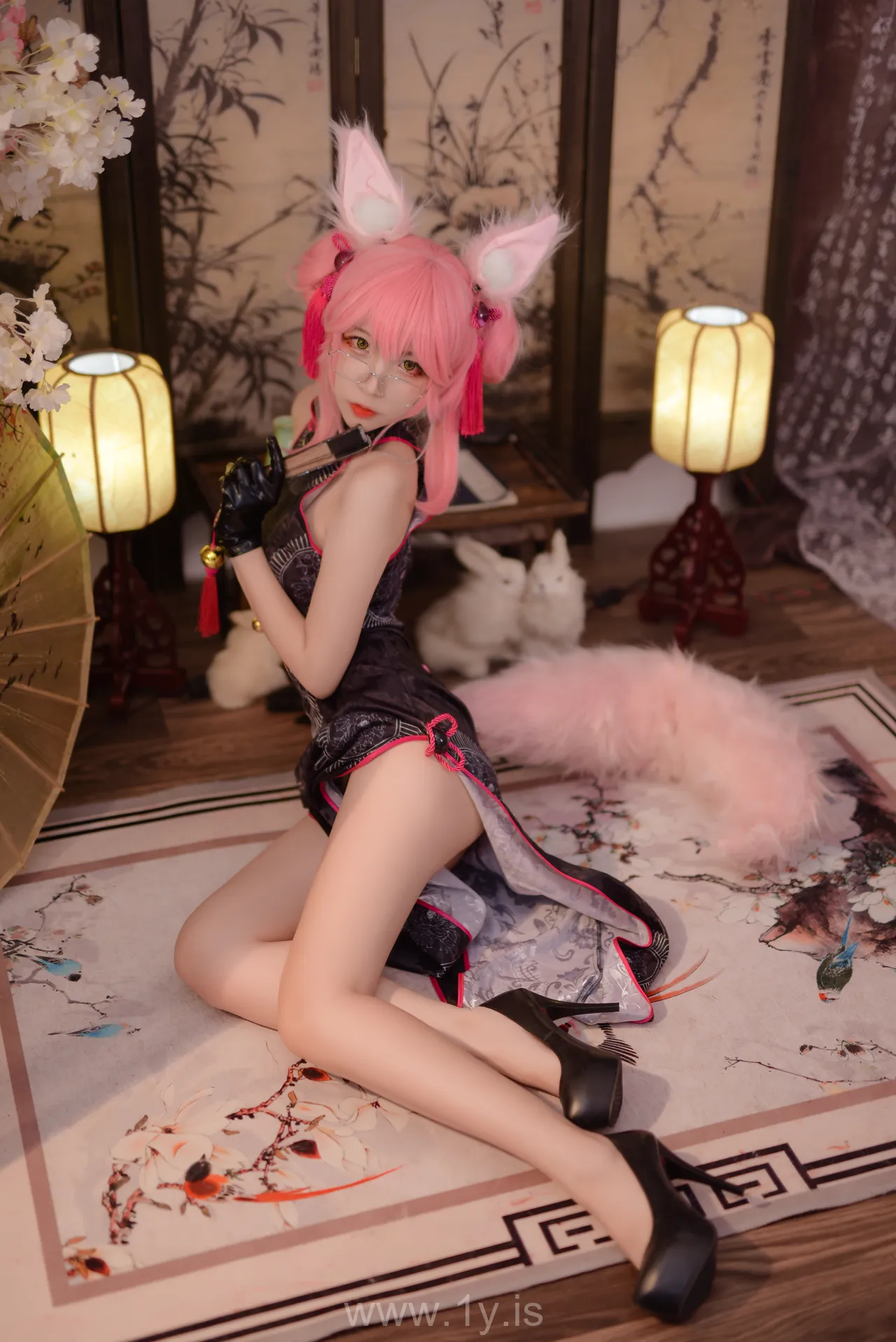 Nisa（二佐） Vol.013 Breathtaking & Attractive Chinese Cougar Fate旗袍狐