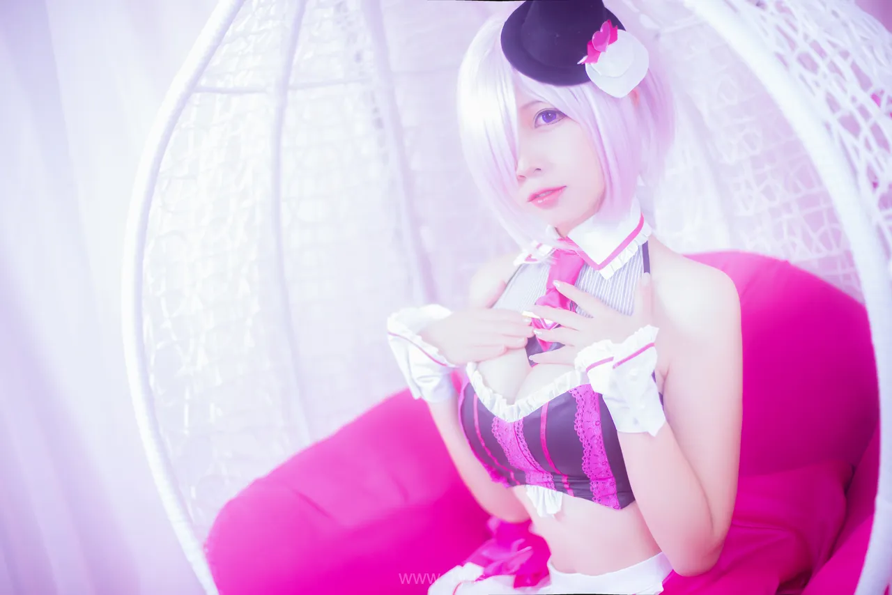 Nisa（二佐） Vol.016 Trendy & Good-looking Chinese Babe 吊椅