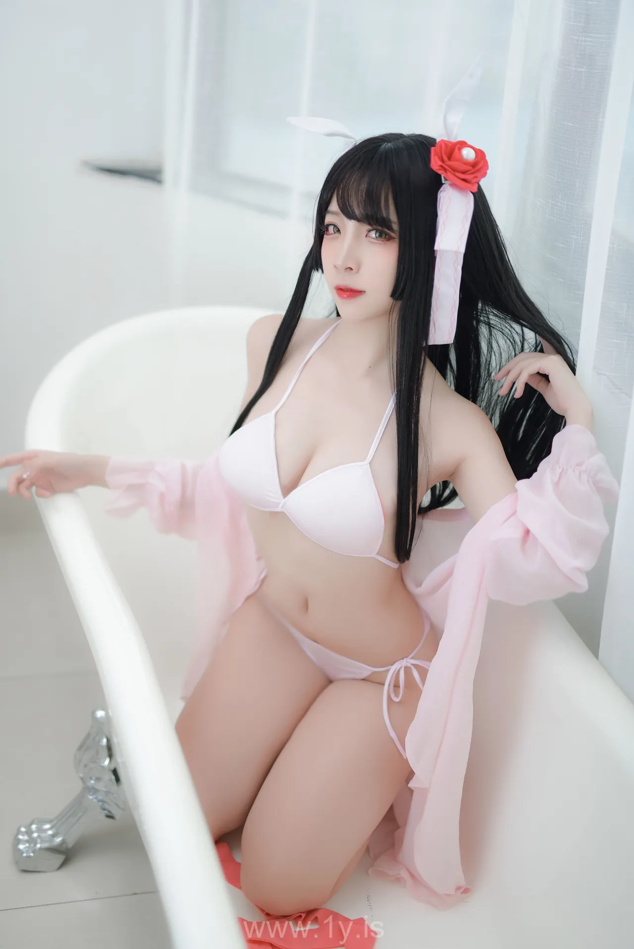 Nisa（二佐） Vol.042 Pretty Chinese Cutie 睡衣
