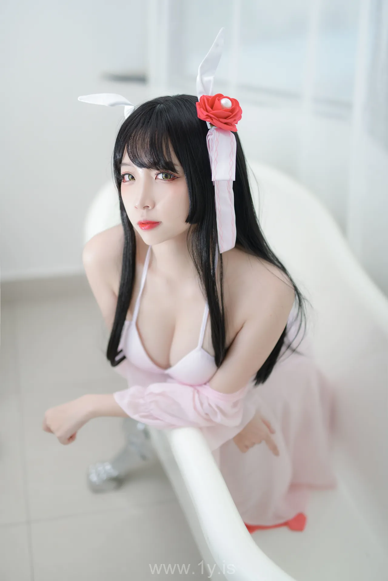 Nisa（二佐） Vol.042 Pretty Chinese Cutie 睡衣