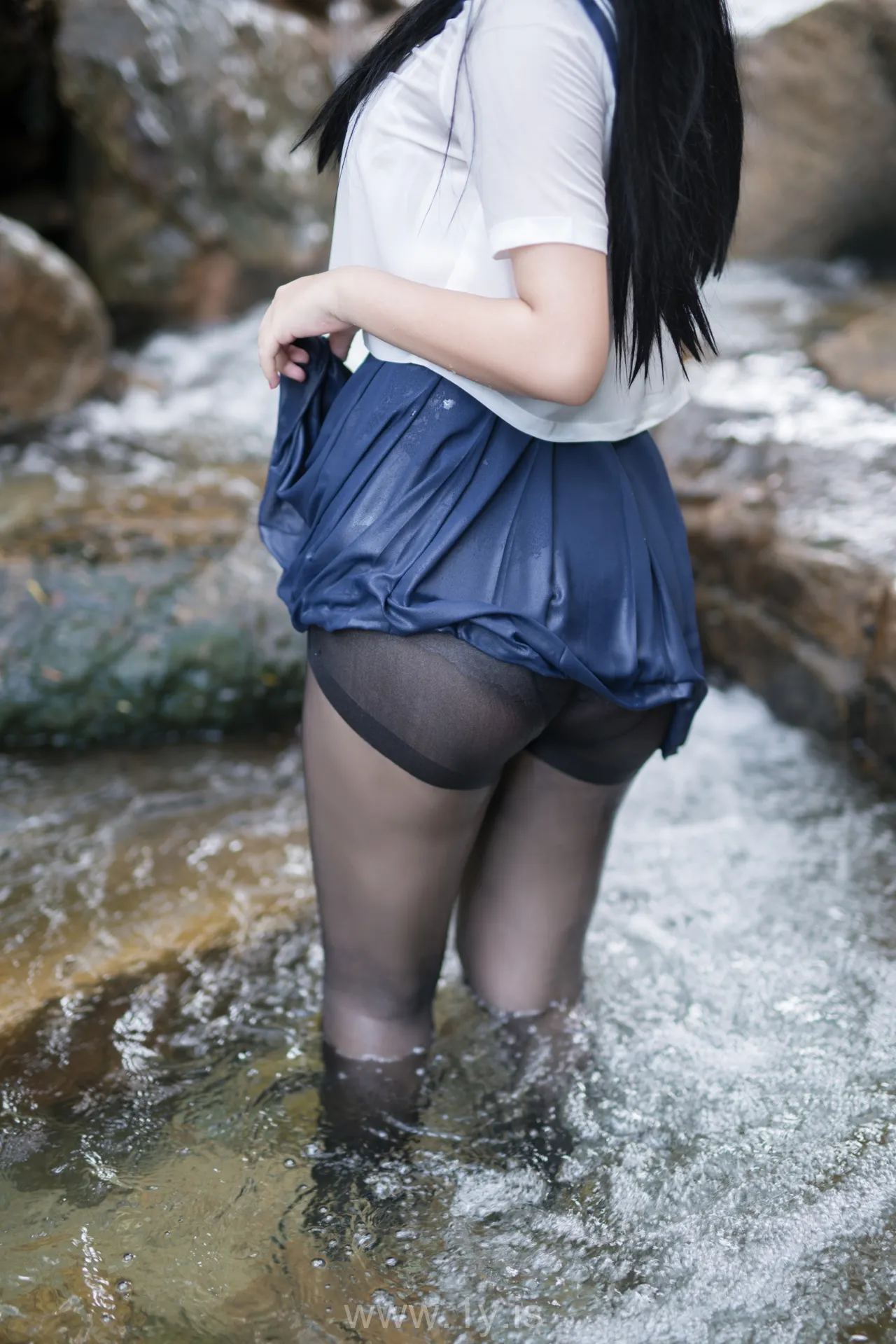 Coser@白烨 NO.010 Classy Asian Model 湿身JK