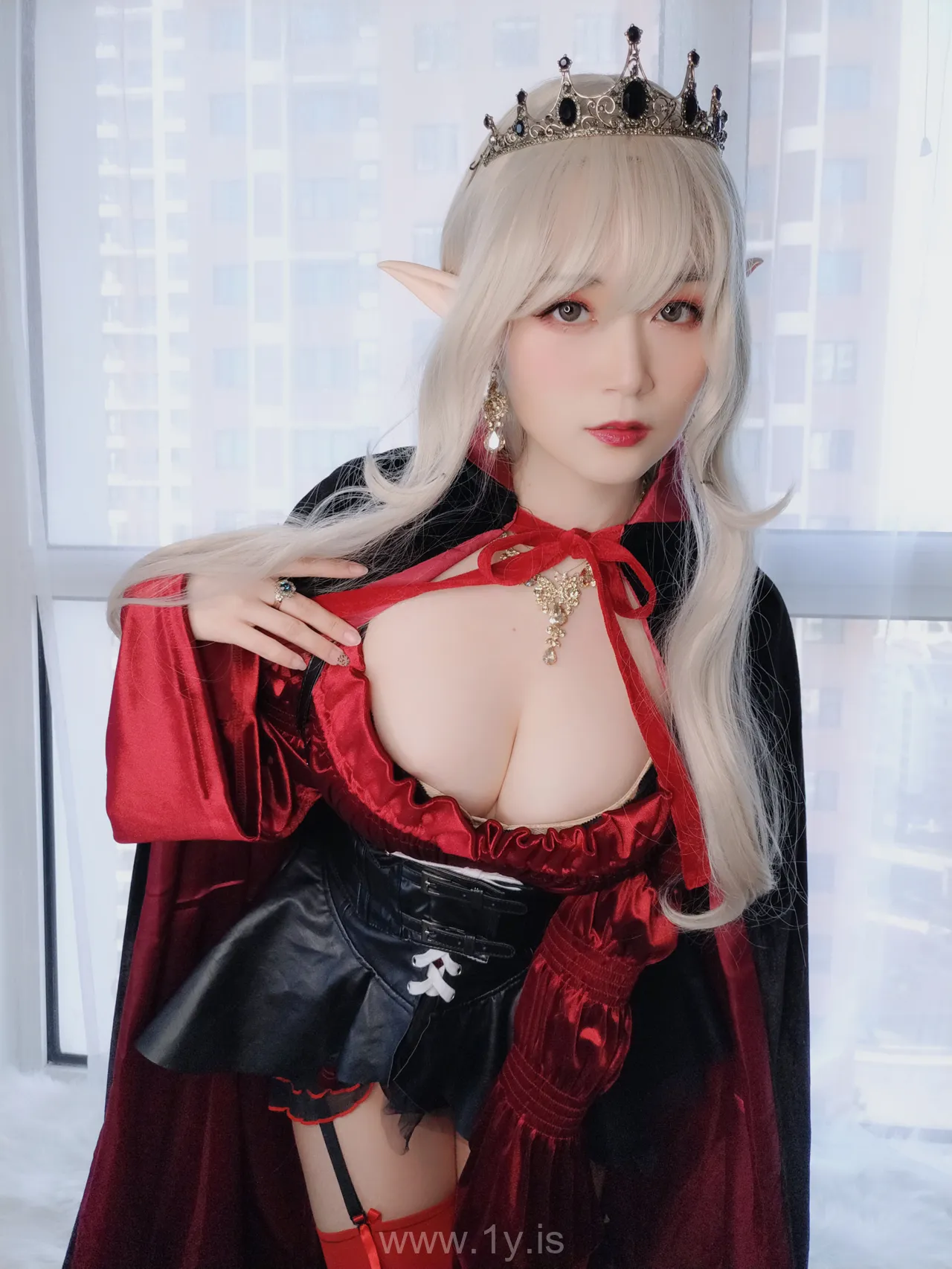 Coser@白银81 NO.015 Stunning Chinese Homebody Girl 皇家吸血鬼