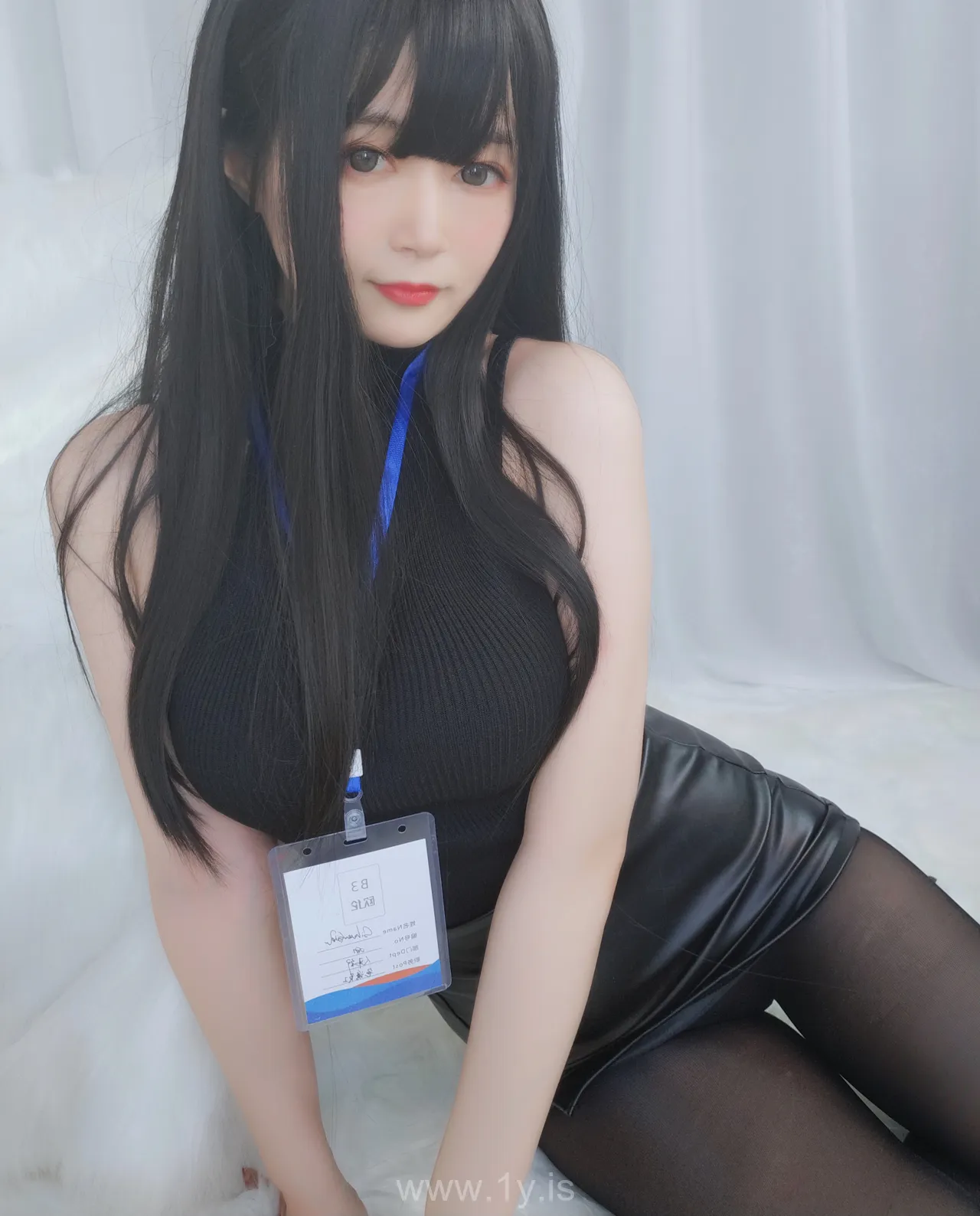 Coser@白银81 NO.024 Fair & Well Done Asian Goddess 职场新人