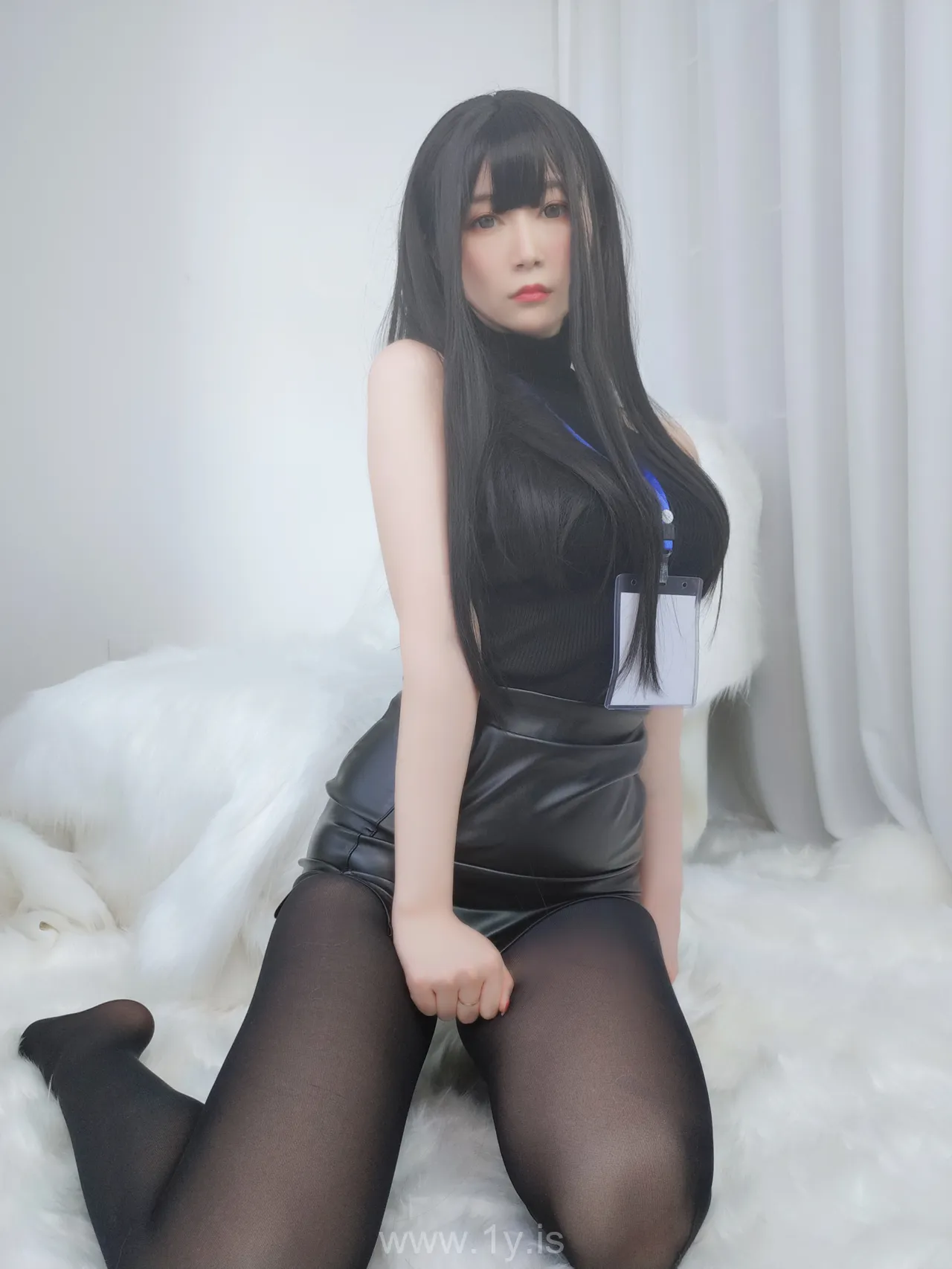 Coser@白银81 NO.024 Fair & Well Done Asian Goddess 职场新人