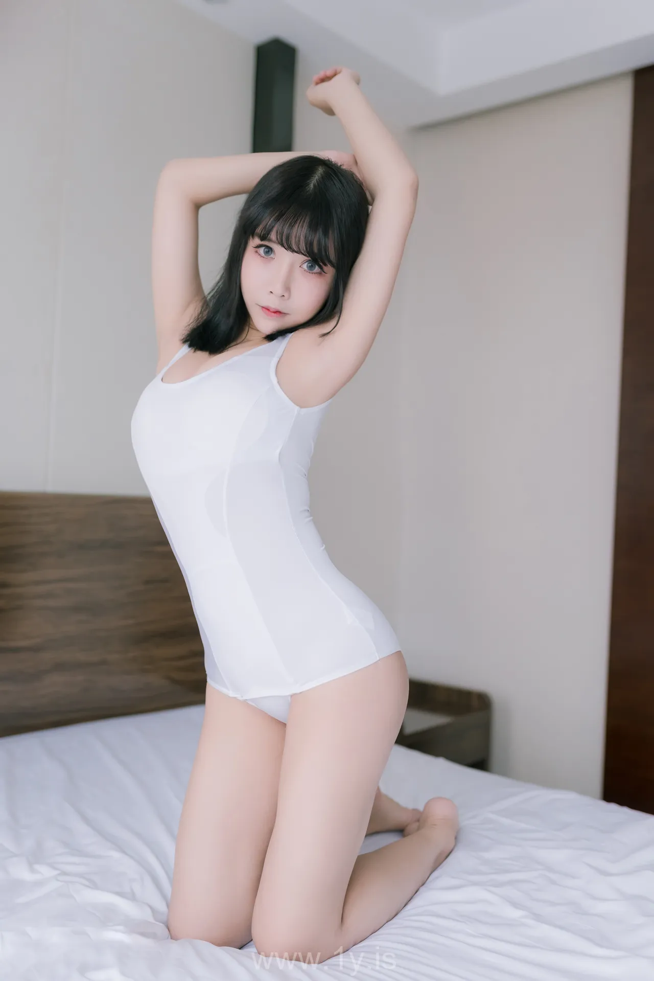 抱走莫子 VOL.17 连体衣 白