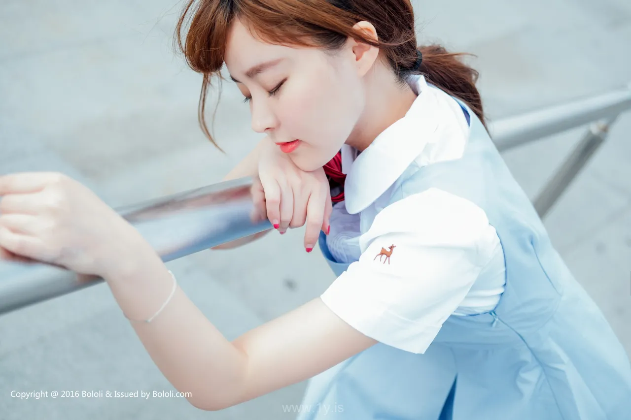 Bololi(菠萝社) Vol.006柳侑绮 Fashionable Chinese Model 柳侑绮