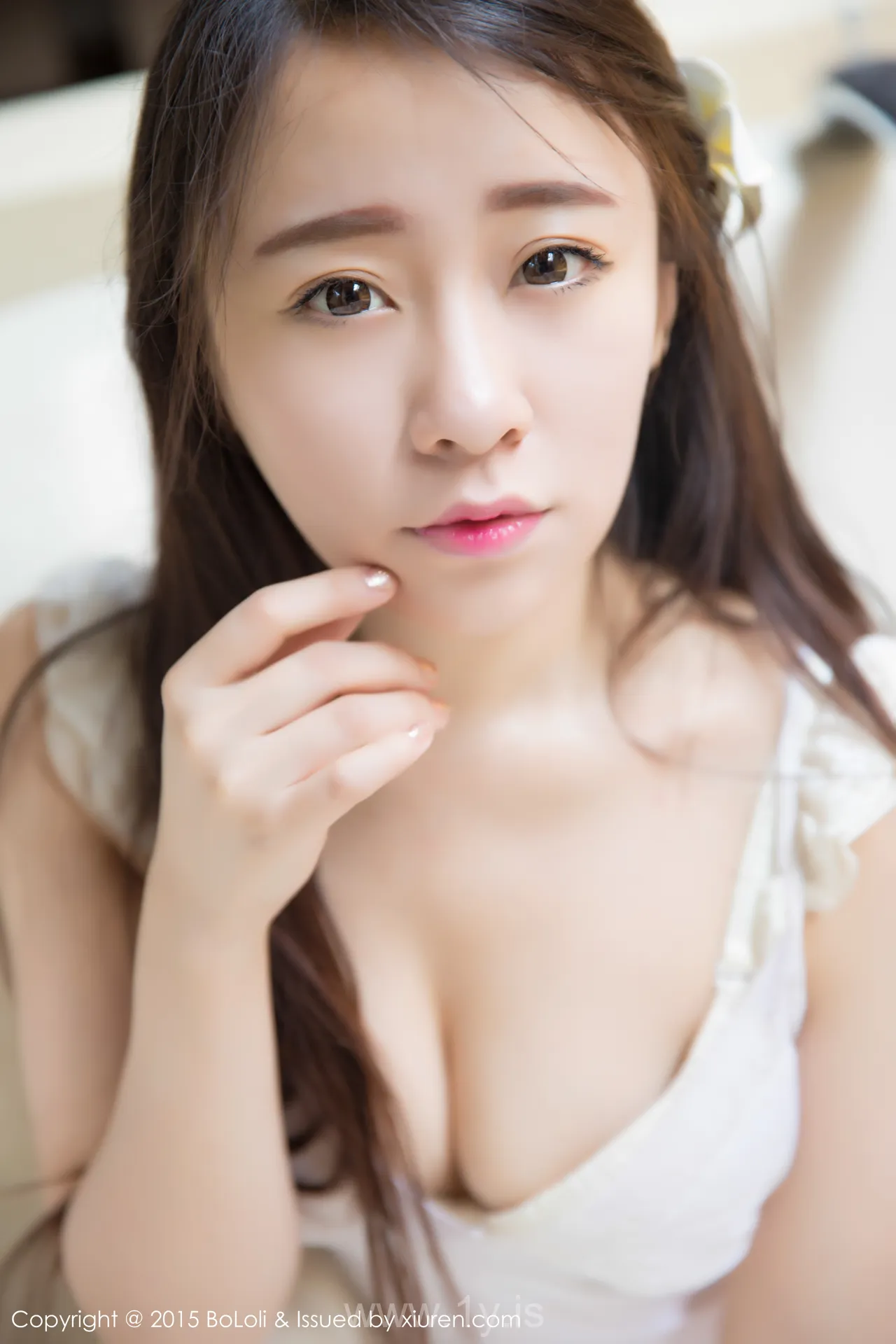 Bololi(菠萝社) Vol.013朵比dobby Nice-looking & Stylish Chinese Beauty 朵比dobby