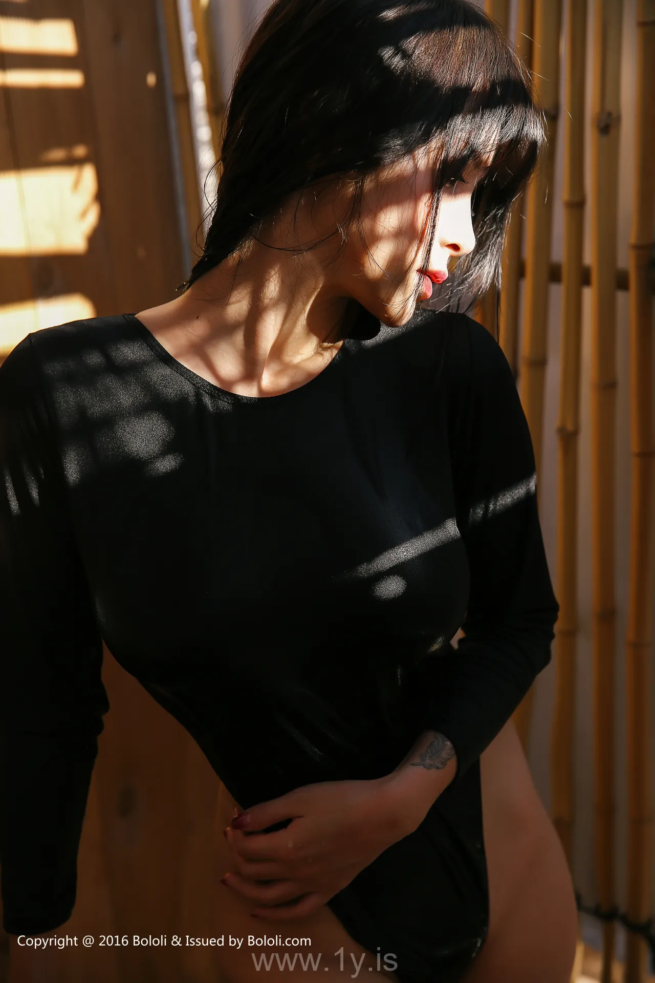 Bololi(菠萝社) Vol.015Kimoe-夏美酱 Lovely & Well-developed Chinese Angel Kimoe-夏美酱