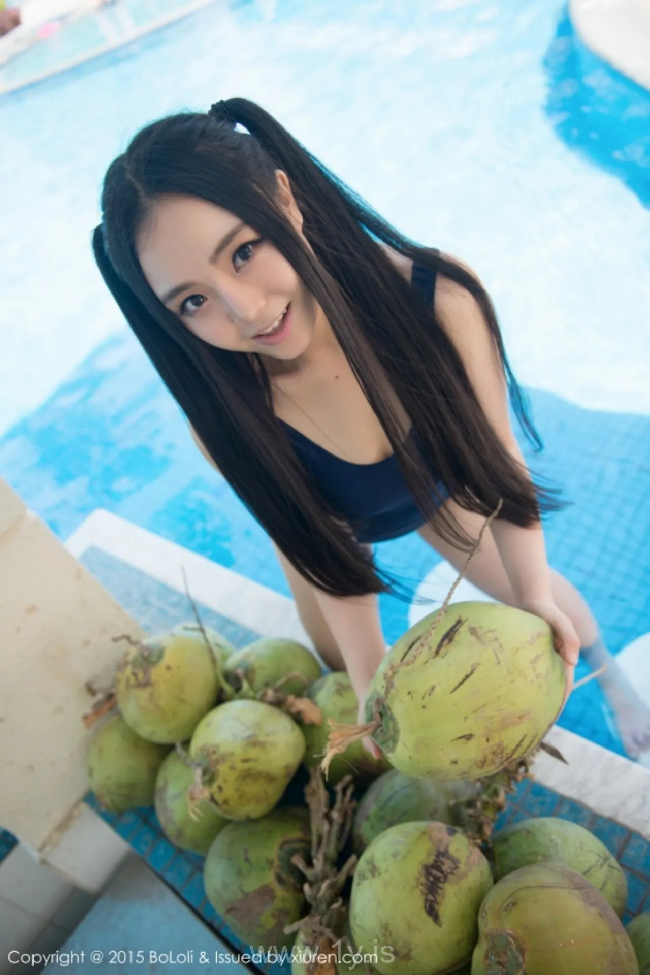 Bololi(菠萝社) Vol.018许文婷Regina Lively Chinese Chick 许文婷Regina