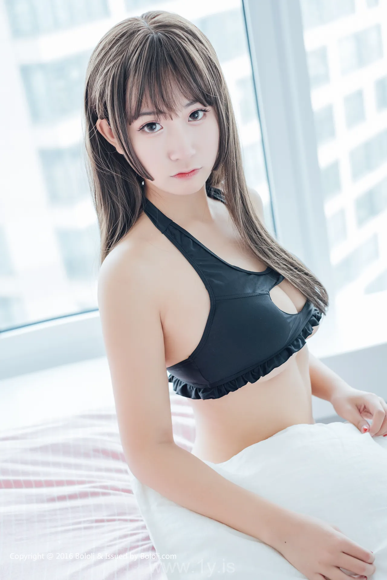 Bololi(菠萝社) Vol.020猫九酱Sakura Pretty Asian Teen 猫九酱Sakura