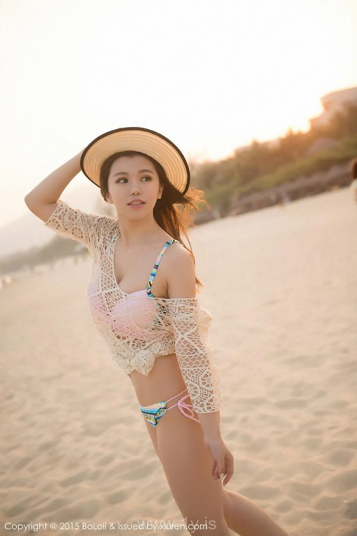 Bololi(菠萝社) Vol.026刘娅希 Cute Chinese Babe 刘娅希