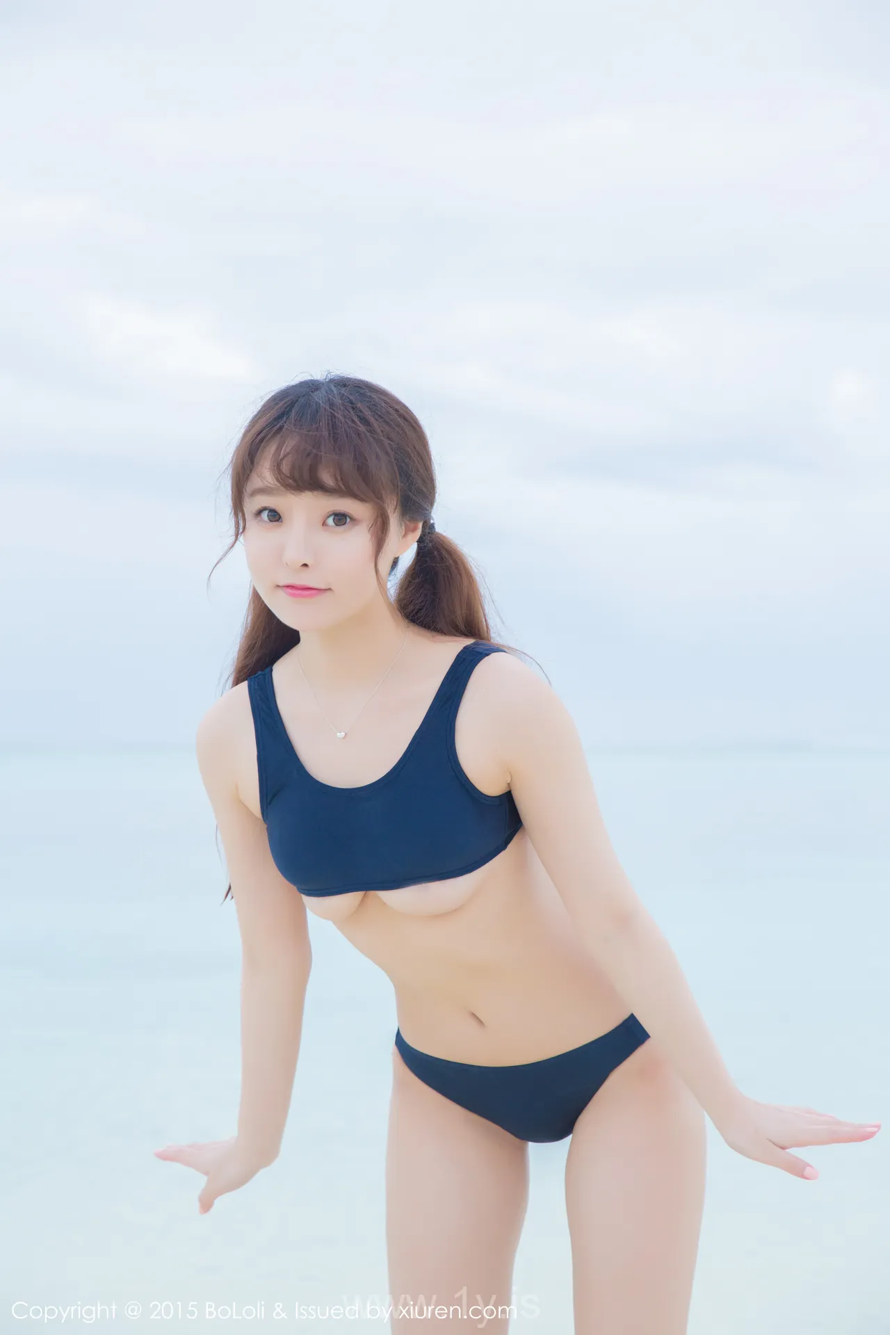 Bololi(菠萝社) Vol.044柳侑绮Sevenbaby Well-developed & Breathtaking Chinese Belle 柳侑绮Sevenbaby