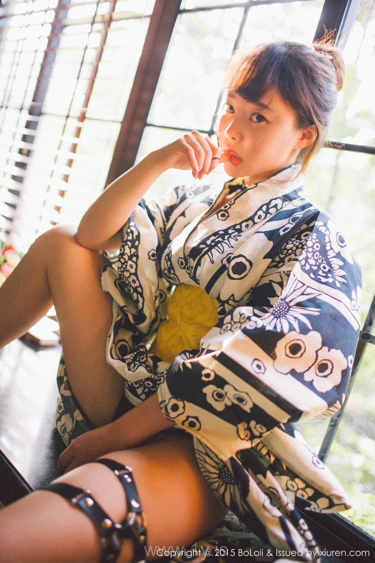 Bololi(菠萝社) Vol.056柳侑绮Sevenbaby Good-looking & Graceful Chinese Beauty 柳侑绮Sevenbaby