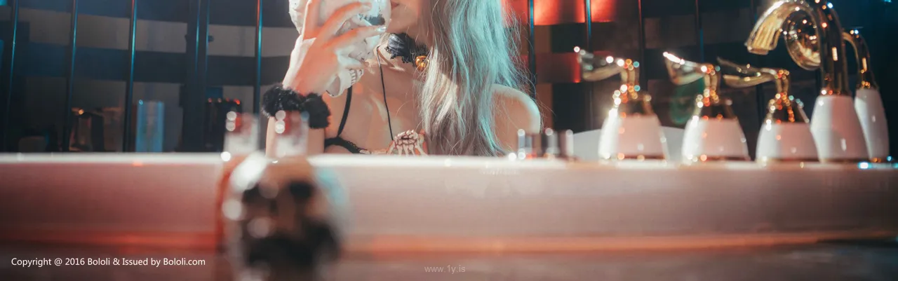 Bololi(菠萝社) Vol.085黒黑 Hot & Attractive Chinese Belle 黒黑