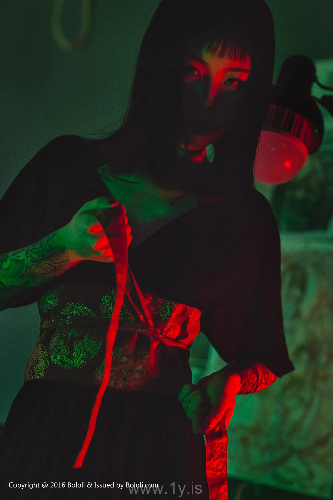 Bololi(菠萝社) Vol.087王思匀 Lively & Well Done Asian Mature Princess 王思匀