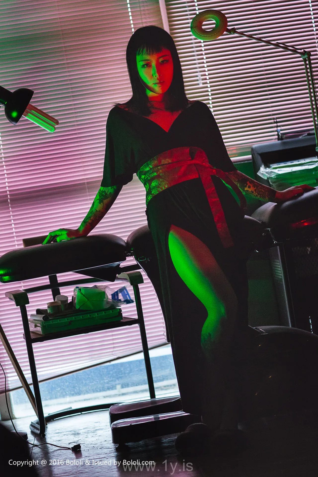 Bololi(菠萝社) Vol.087王思匀 Lively & Well Done Asian Mature Princess 王思匀