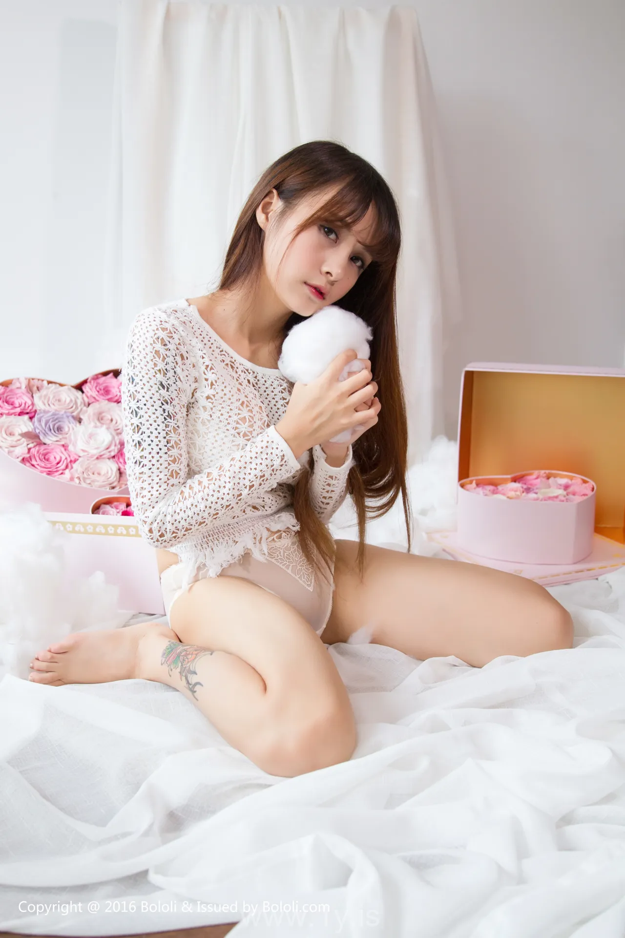 Bololi(菠萝社) Vol.104夏美酱 Lovely & Quiet Chinese Model 夏美酱