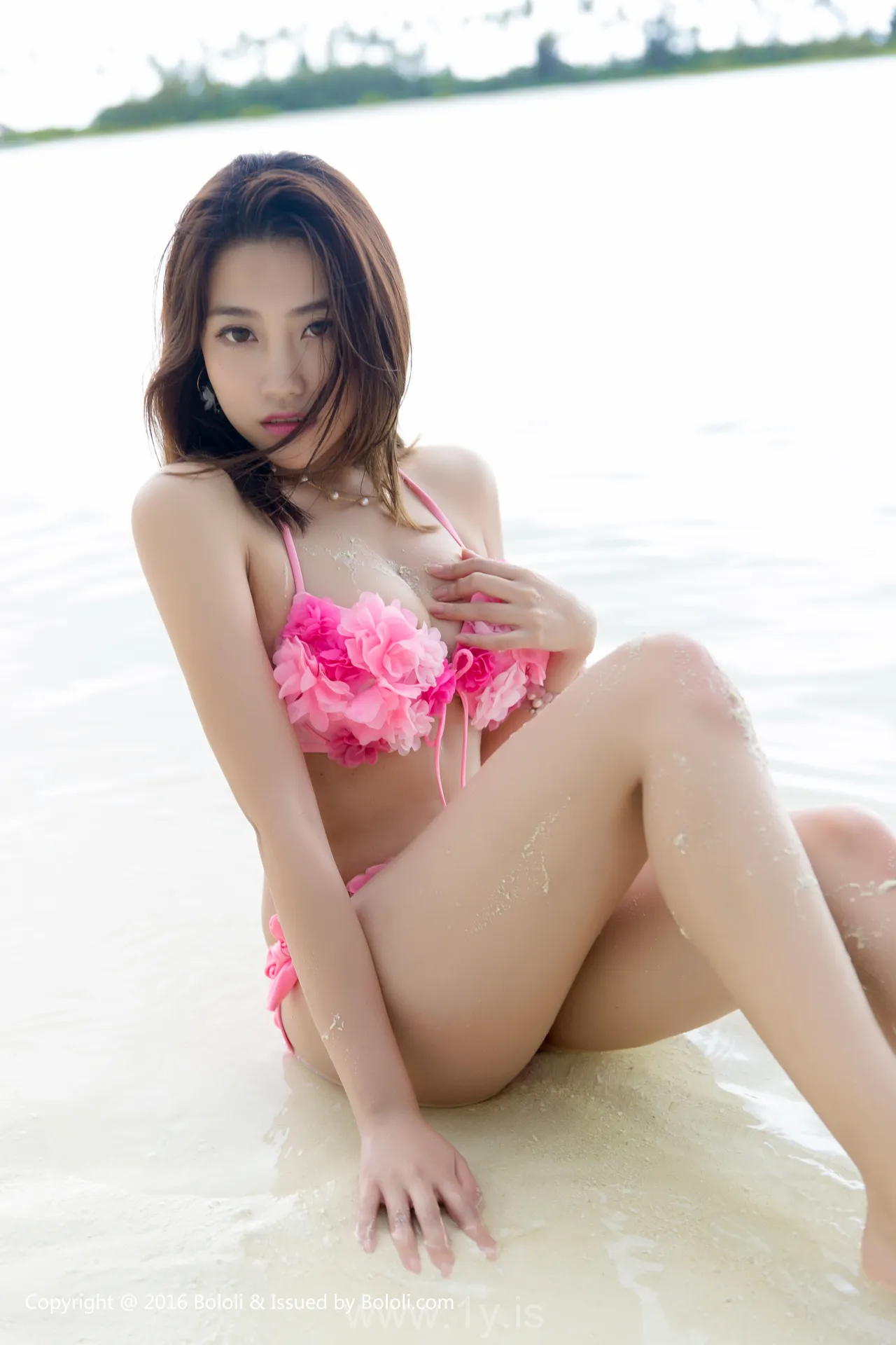 Bololi(菠萝社) Vol.106许诺Sabrina Trendy Chinese Mature Princess 许诺Sabrina