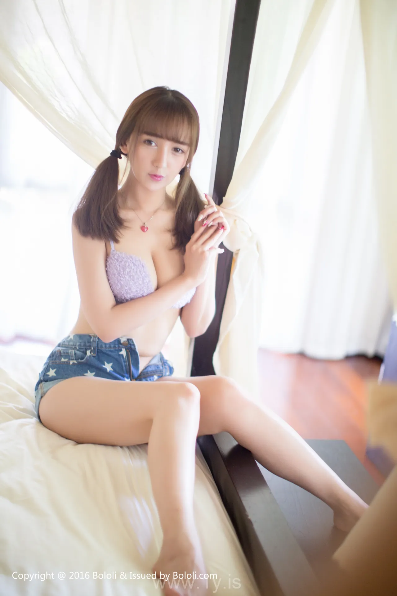 Bololi(菠萝社) Vol.116小潘鼠 Knockout Asian Homebody Girl 小潘鼠