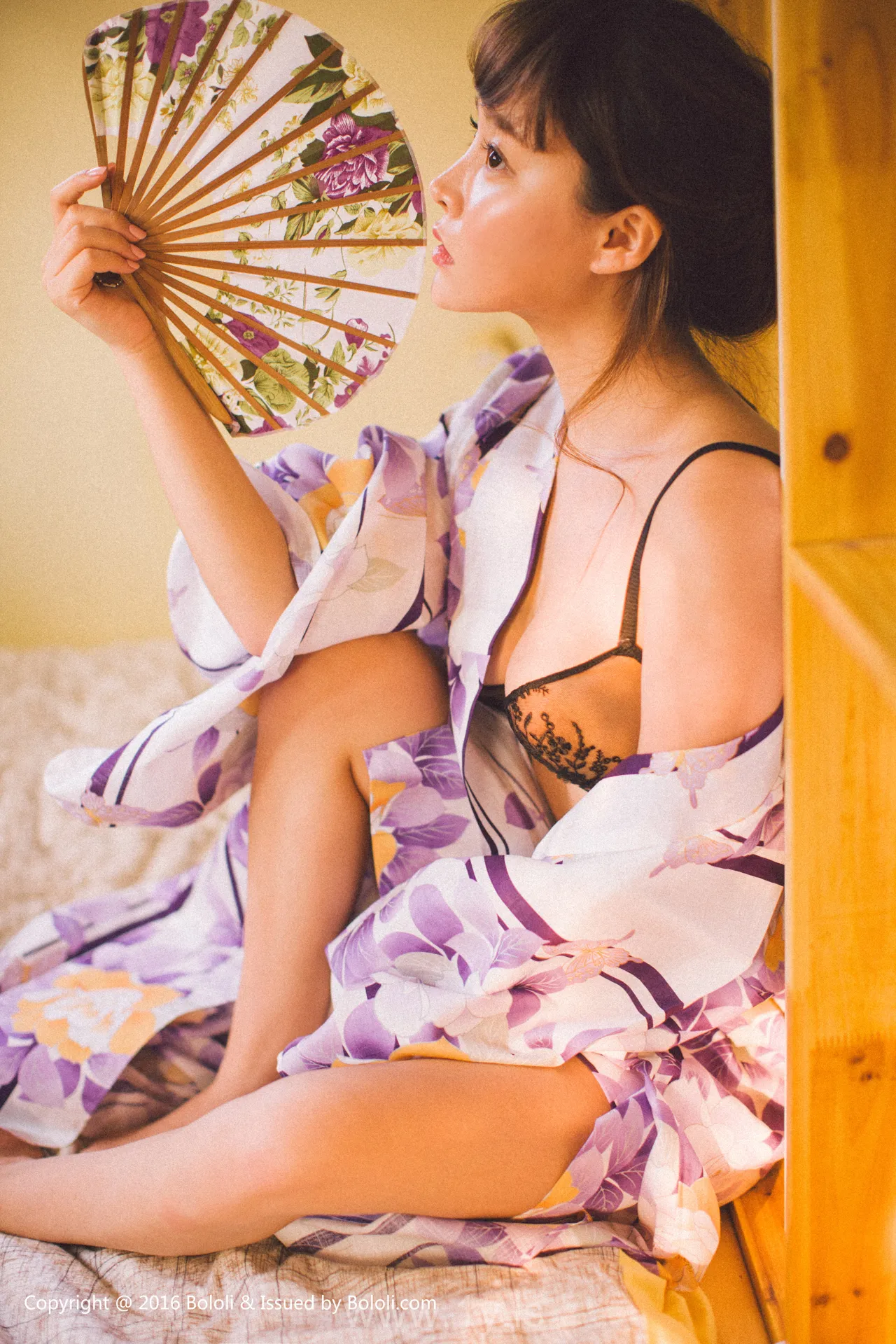Bololi(菠萝社) Vol.122柳侑绮 Sexy Chinese Angel 柳侑绮