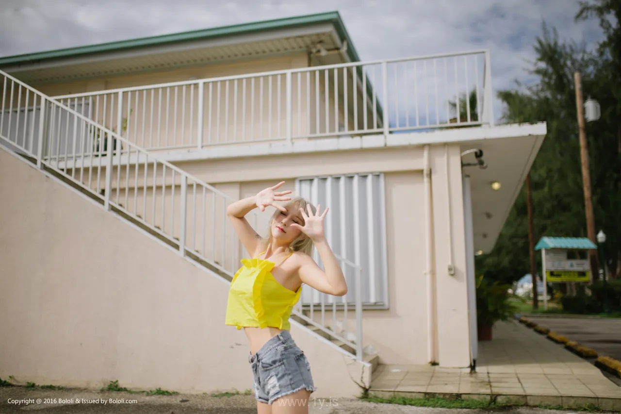 Bololi(菠萝社) Vol.127夏美酱 Cute Chinese Angel 夏美酱