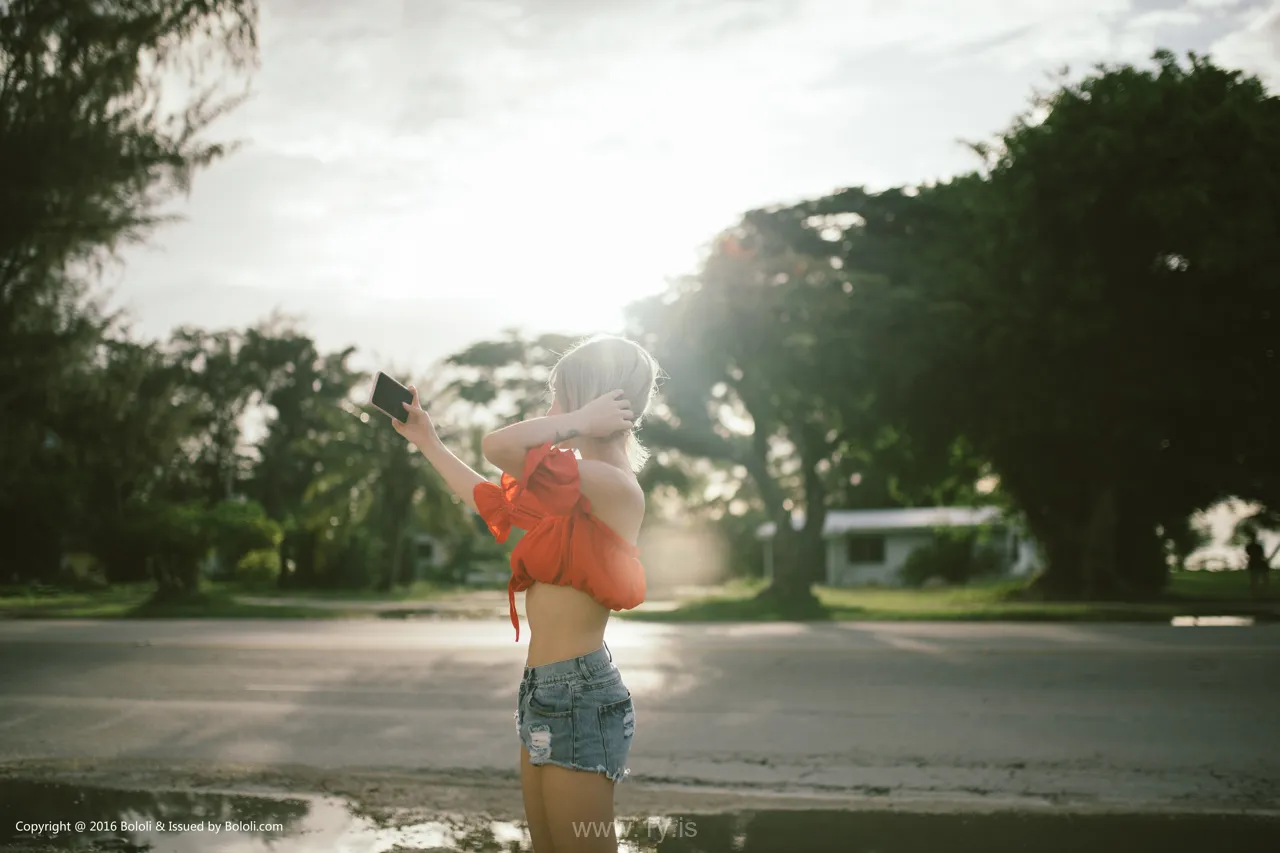 Bololi(菠萝社) Vol.130夏日骄阳夏美酱 Good-looking Chinese Goddess 夏日骄阳夏美酱