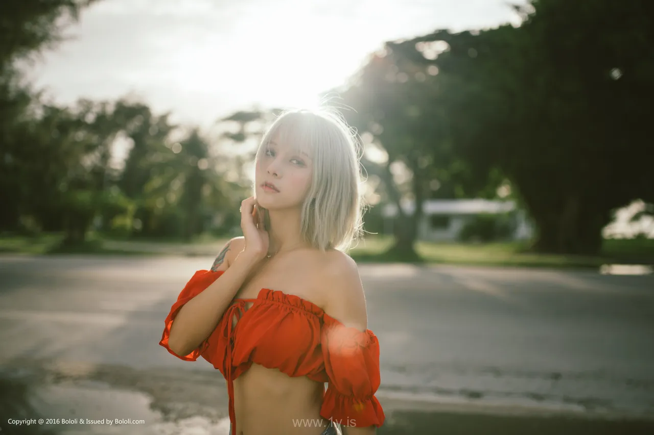 Bololi(菠萝社) Vol.130夏日骄阳夏美酱 Good-looking Chinese Goddess 夏日骄阳夏美酱