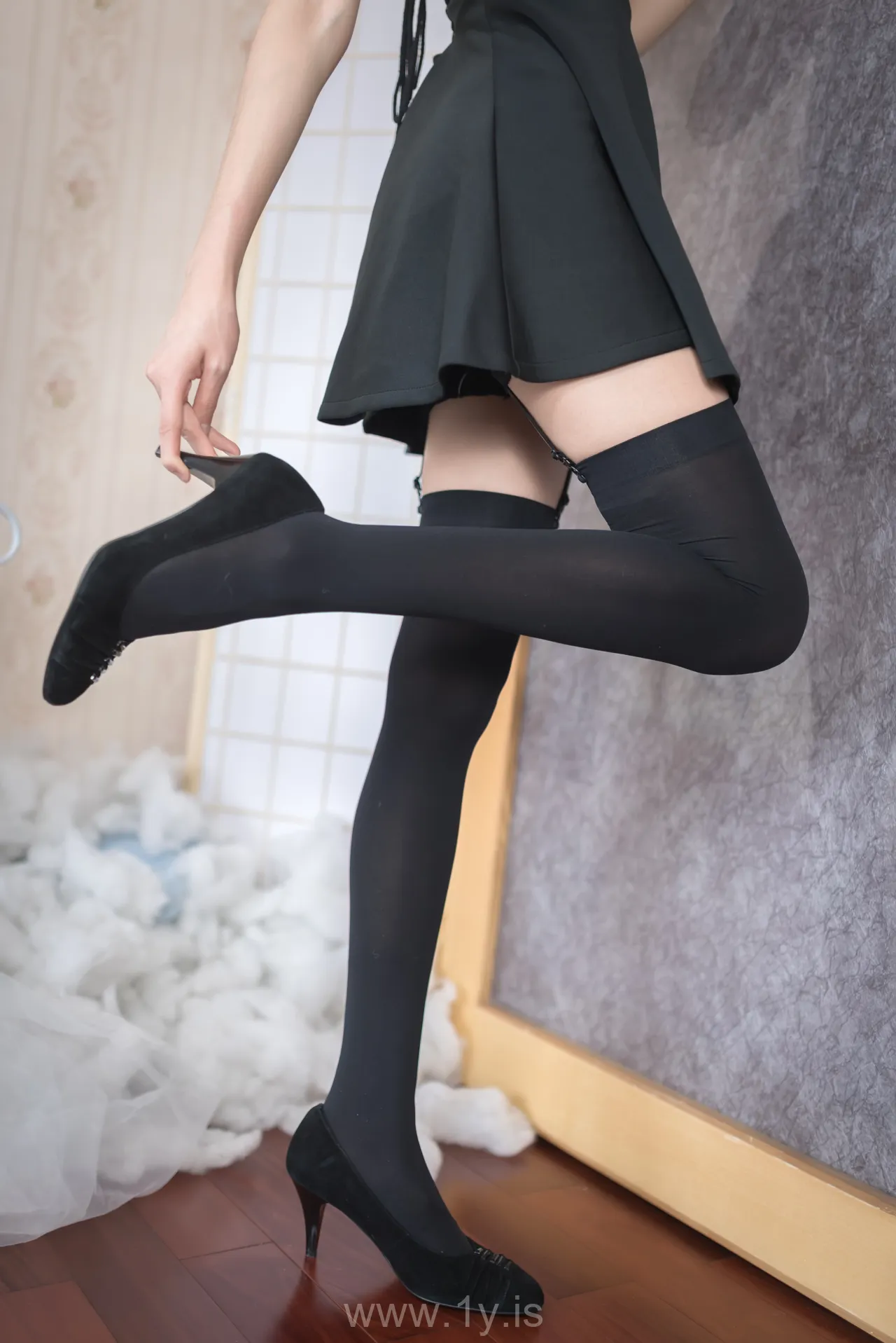 风之领域 NO.009黑丝吊带美腿