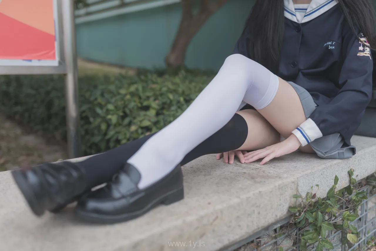 风之领域 NO.021学妹户外黑丝1