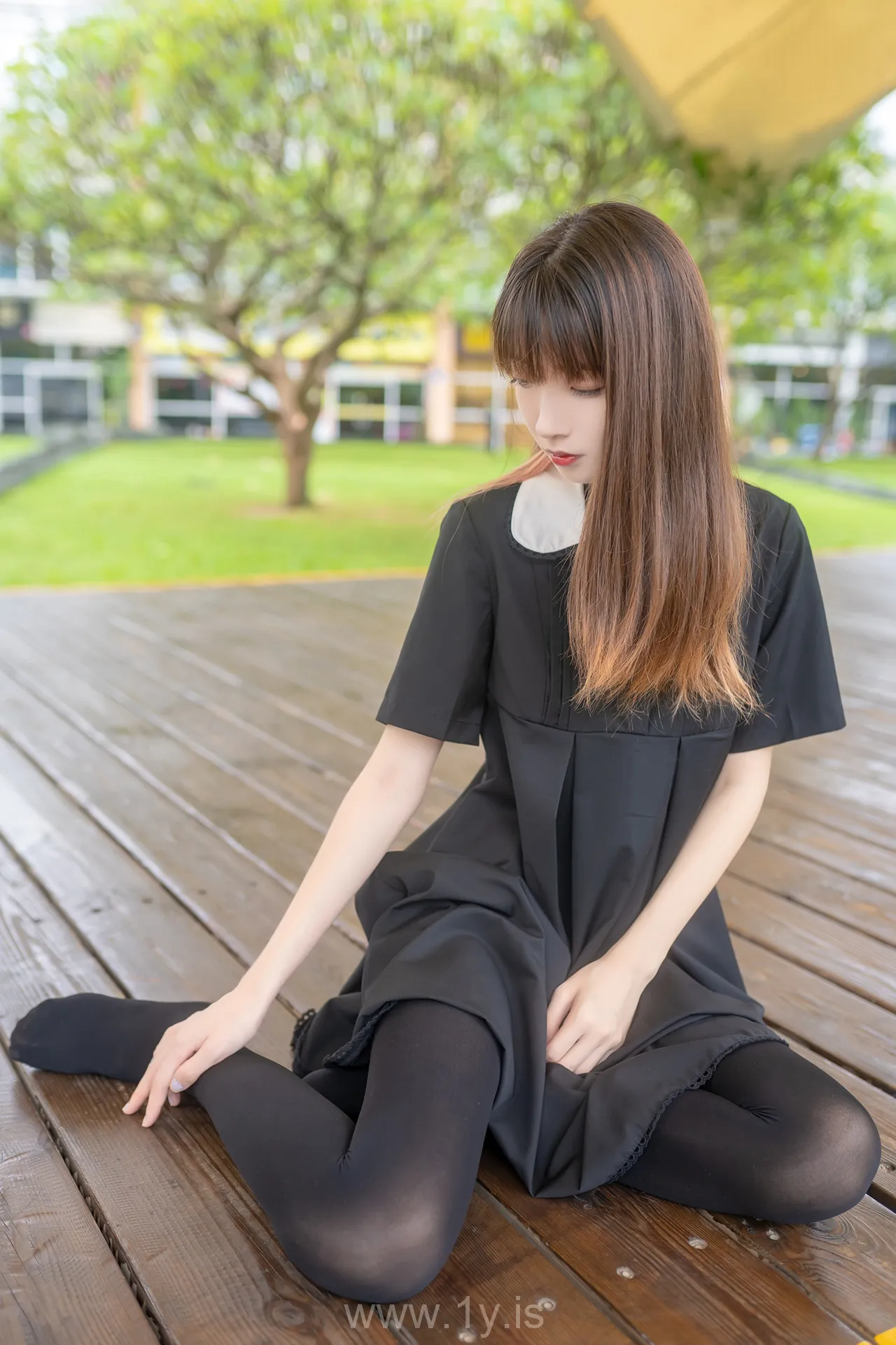 风之领域 NO.064户外黑丝长腿