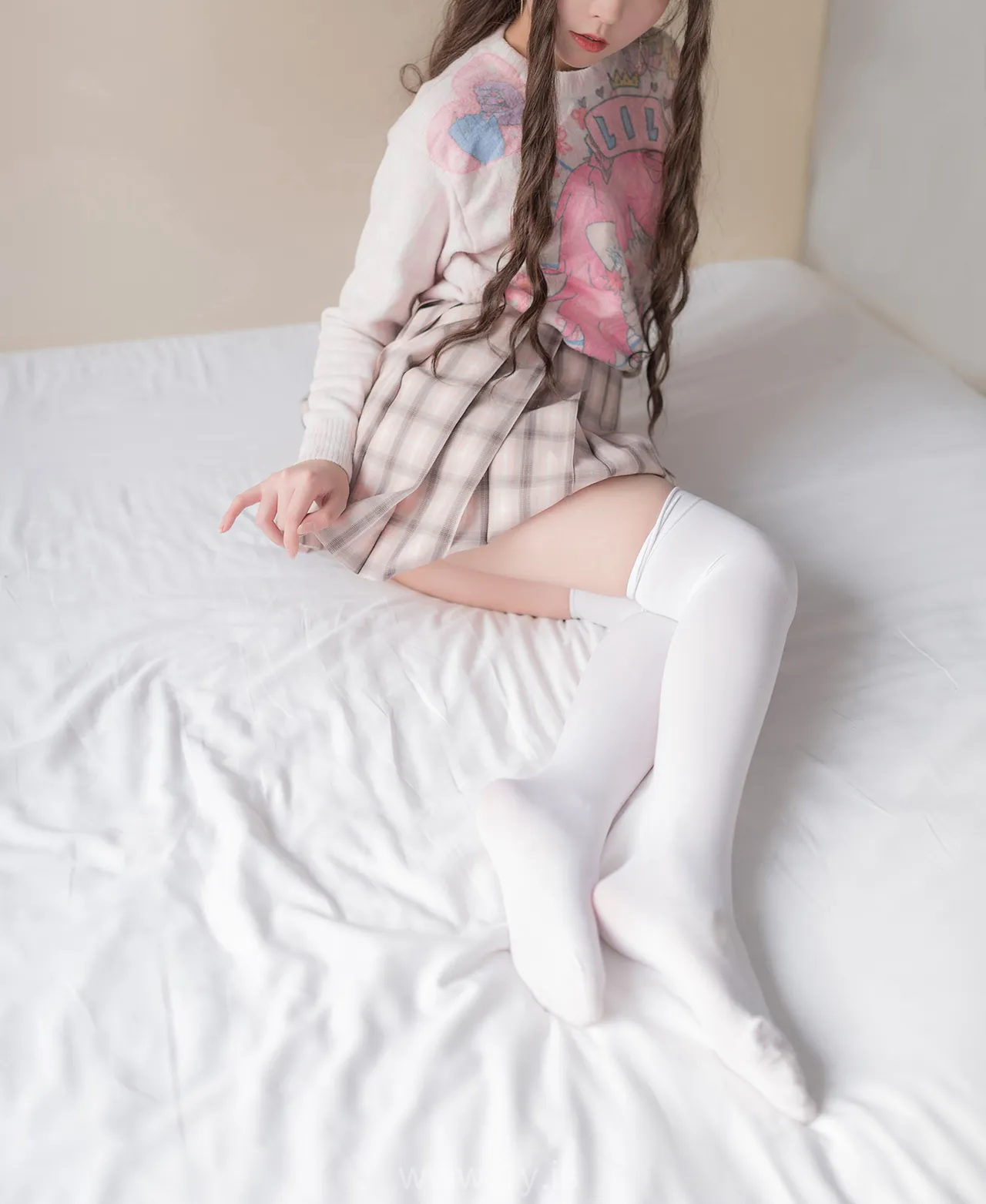 风之领域 NO.087浴室日系过膝白丝