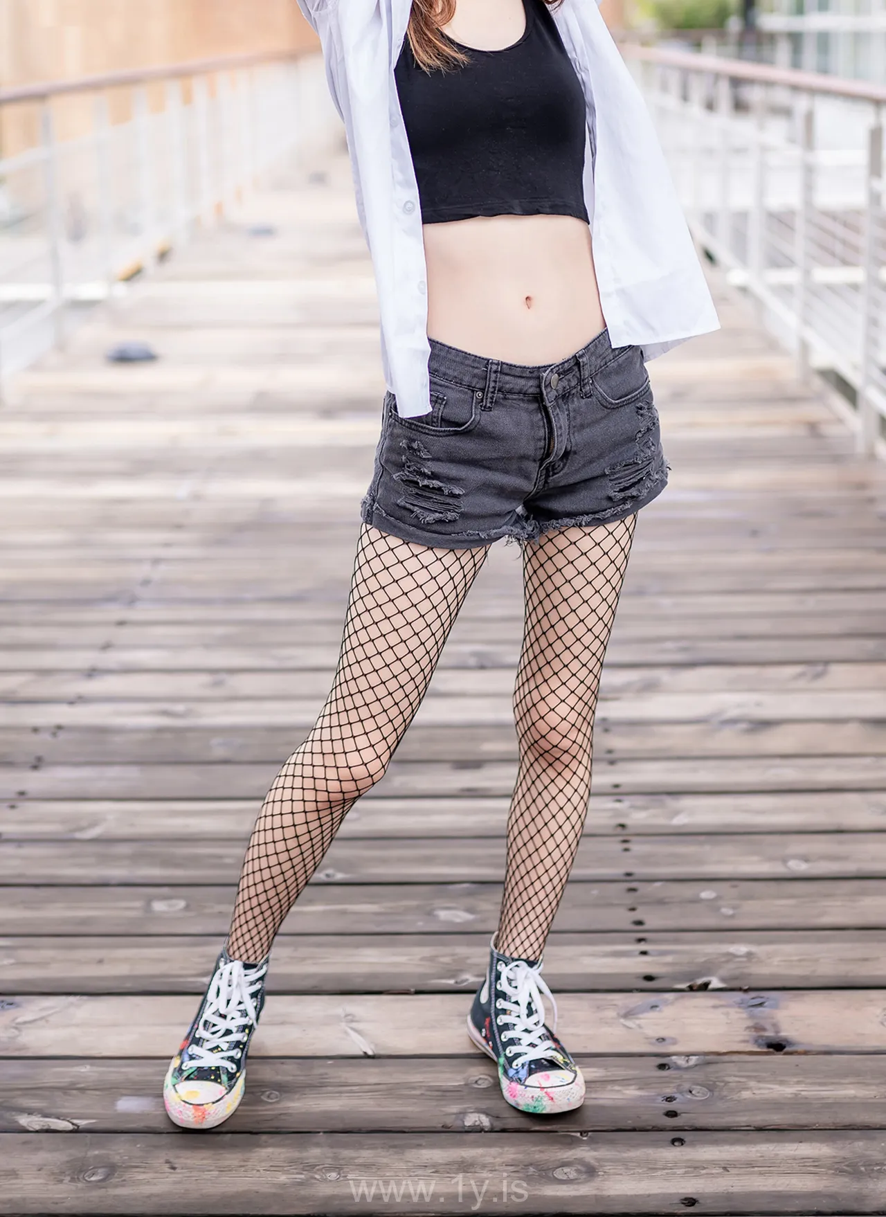 风之领域 NO.094超短牛仔短裤黑网袜