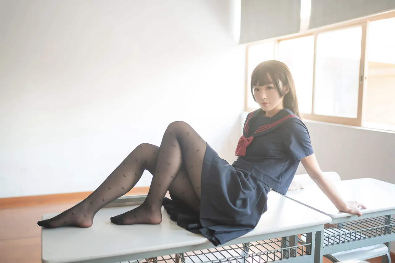 风之领域 NO.127爱心黑丝学妹