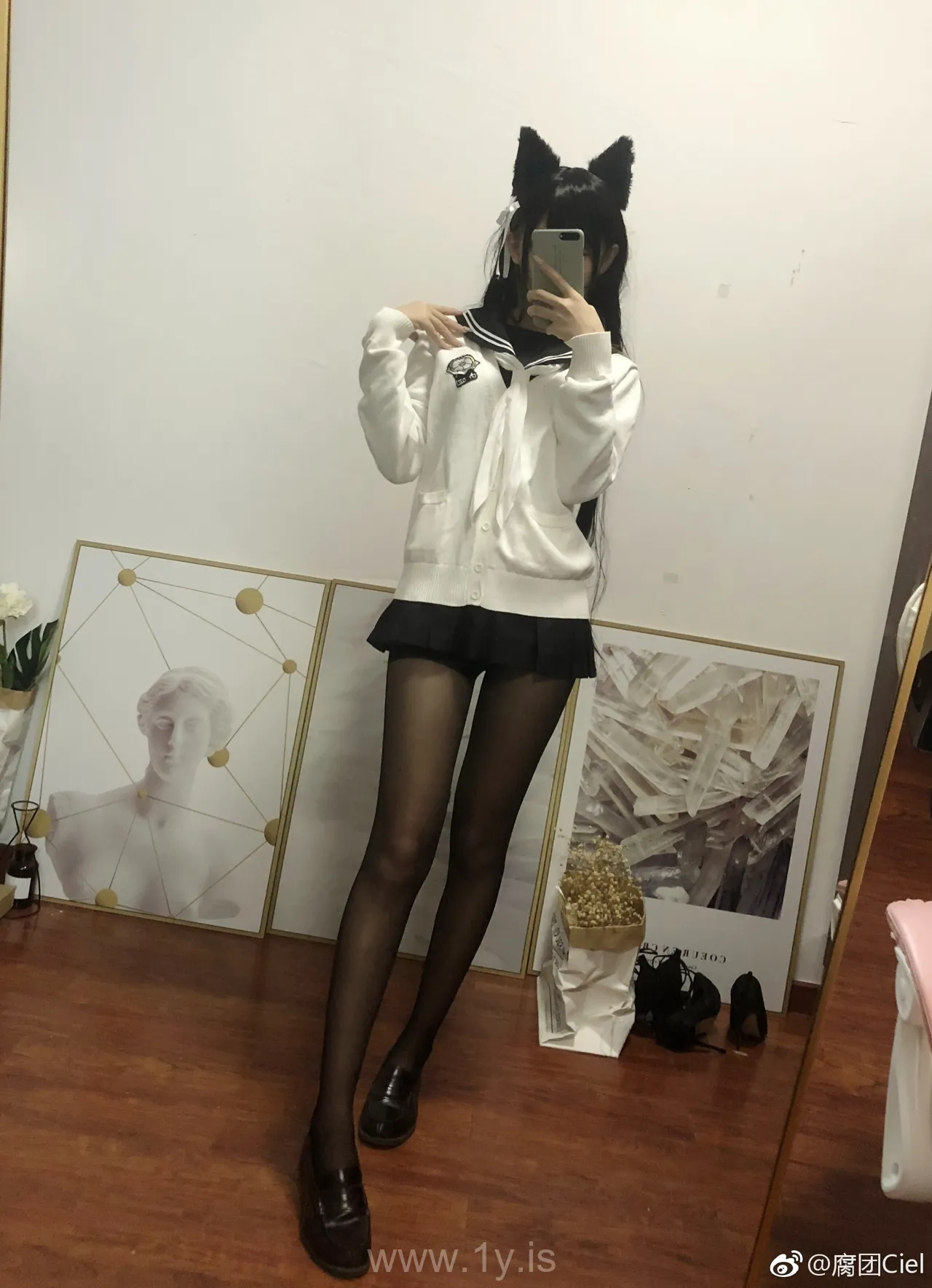 腐团儿Ikaros VOL.22 碧蓝航线#“指挥官~累了吗  让姐姐来好好照顾你吧~