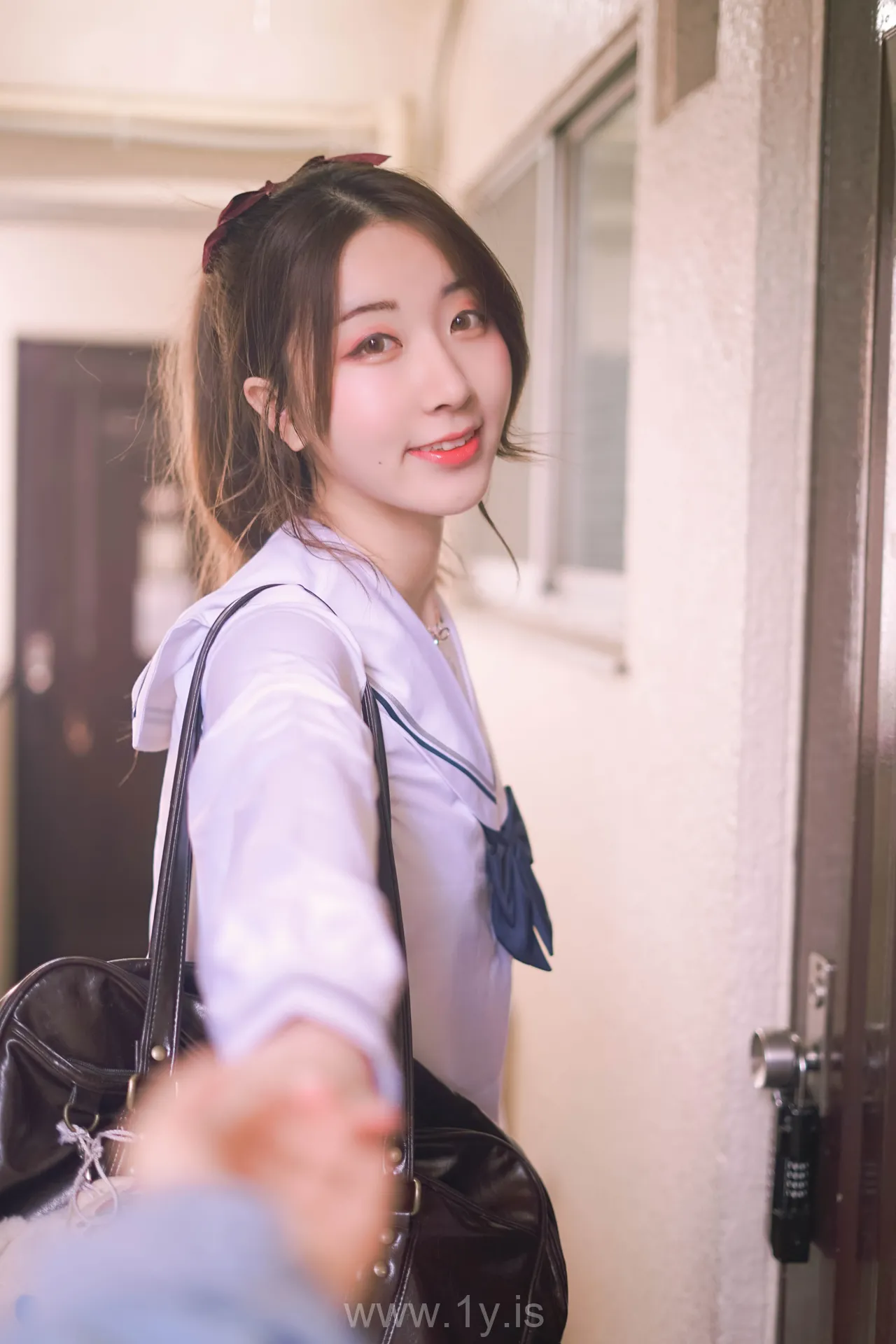 Coser@黑川 NO.034 Elegant & Irresistible Asian Peri 单马尾制服