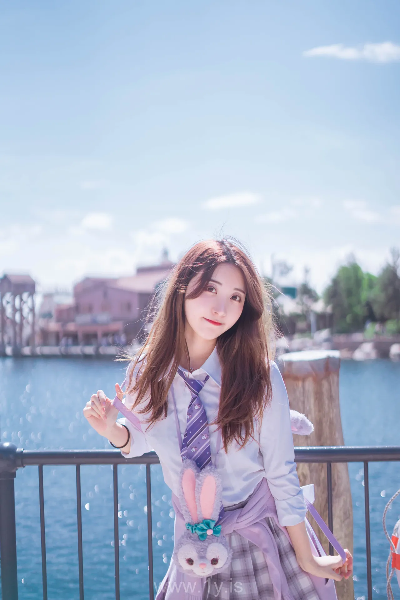 Coser@黑川 NO.036 Fair & Fashionable Chinese Homebody Girl 迪士尼