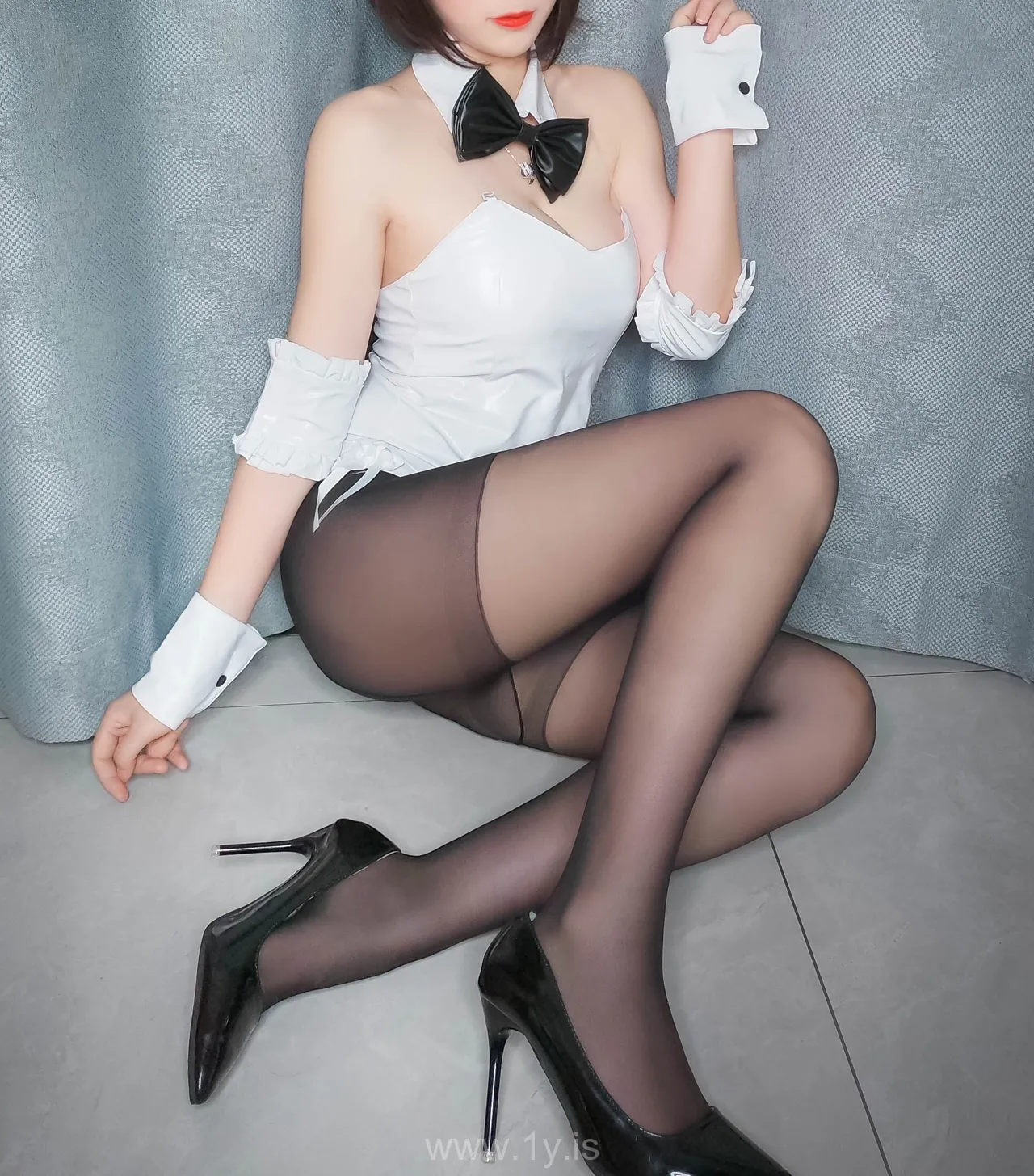 w黑米粥w VOL.05 黑丝兔女郎