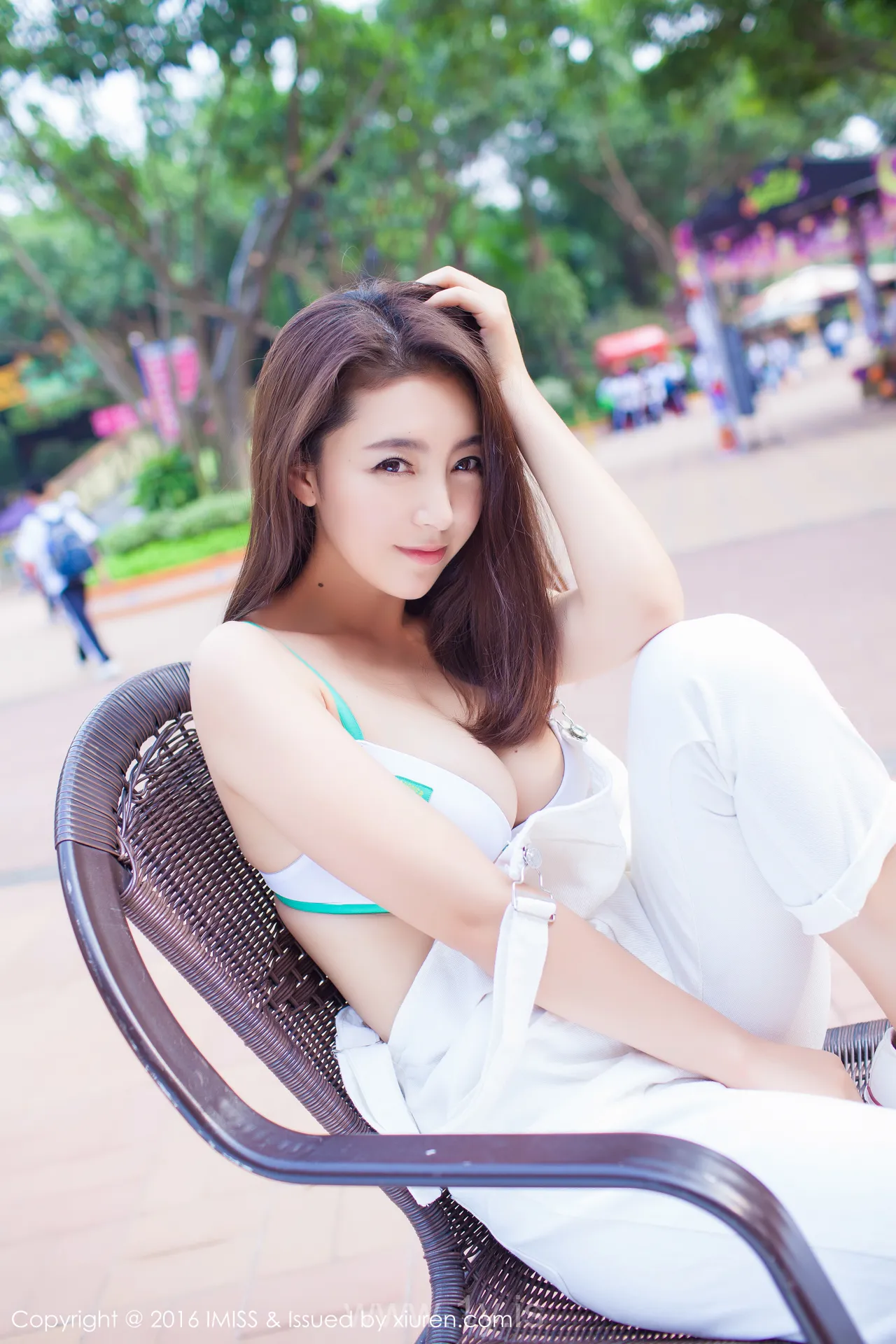 IMISS  NO.066 Attractive & Charming Chinese Babe 夏茉GIGI