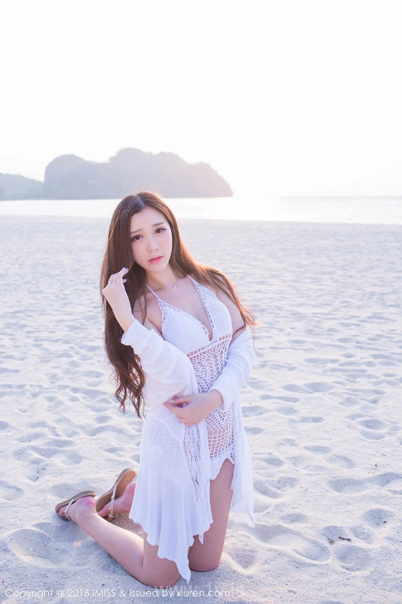 IMISS  NO.084 Stylish & Adorable Chinese Mature Princess 淼淼萌萌哒
