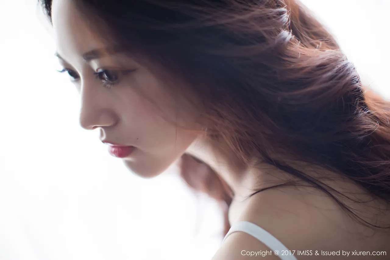 IMISS  NO.174 Good-looking & Attractive Chinese Mature Princess 嫣儿
