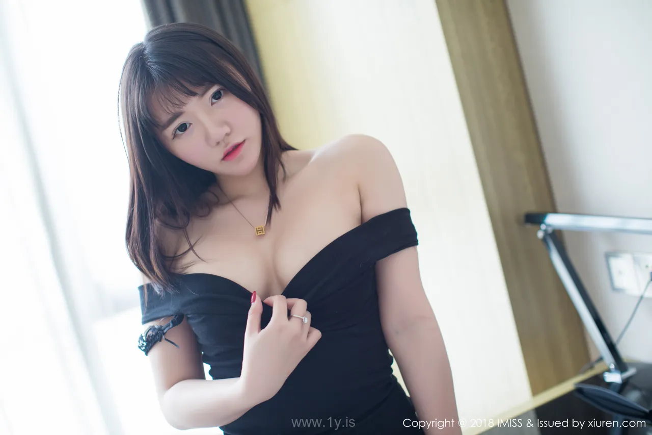 IMISS  NO.280 Trendy Chinese Beauty 美蒂Melody
