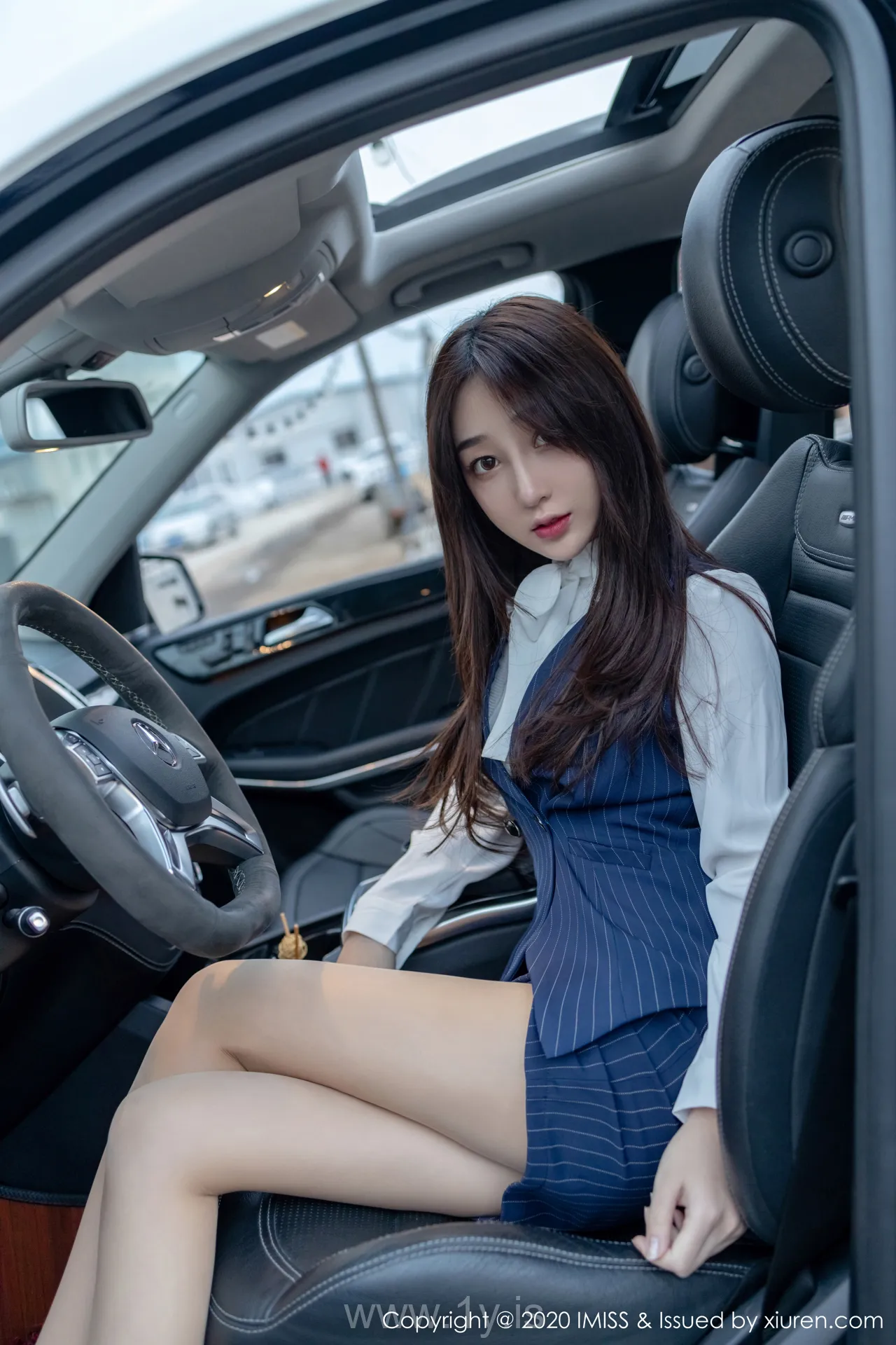 IMISS  NO.438 Gorgeous & Breathtaking Chinese Goddess 九月生__