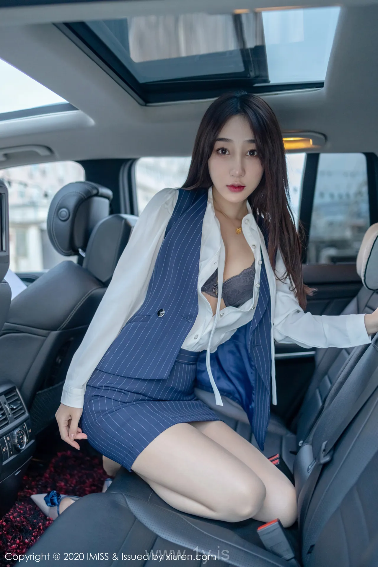 IMISS  NO.438 Gorgeous & Breathtaking Chinese Goddess 九月生__