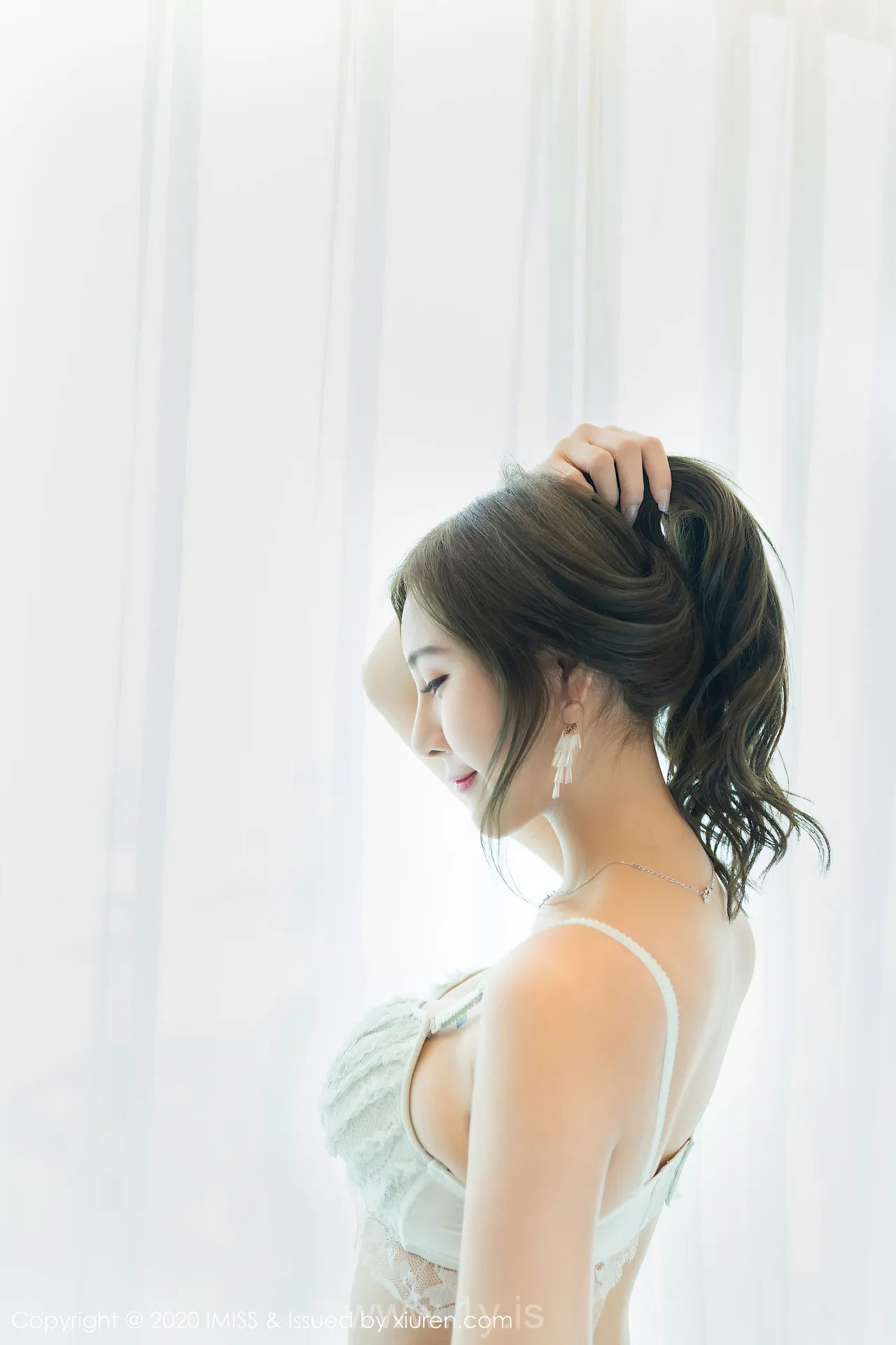 IMISS  NO.475 Knockout Chinese Goddess Lavinia肉肉