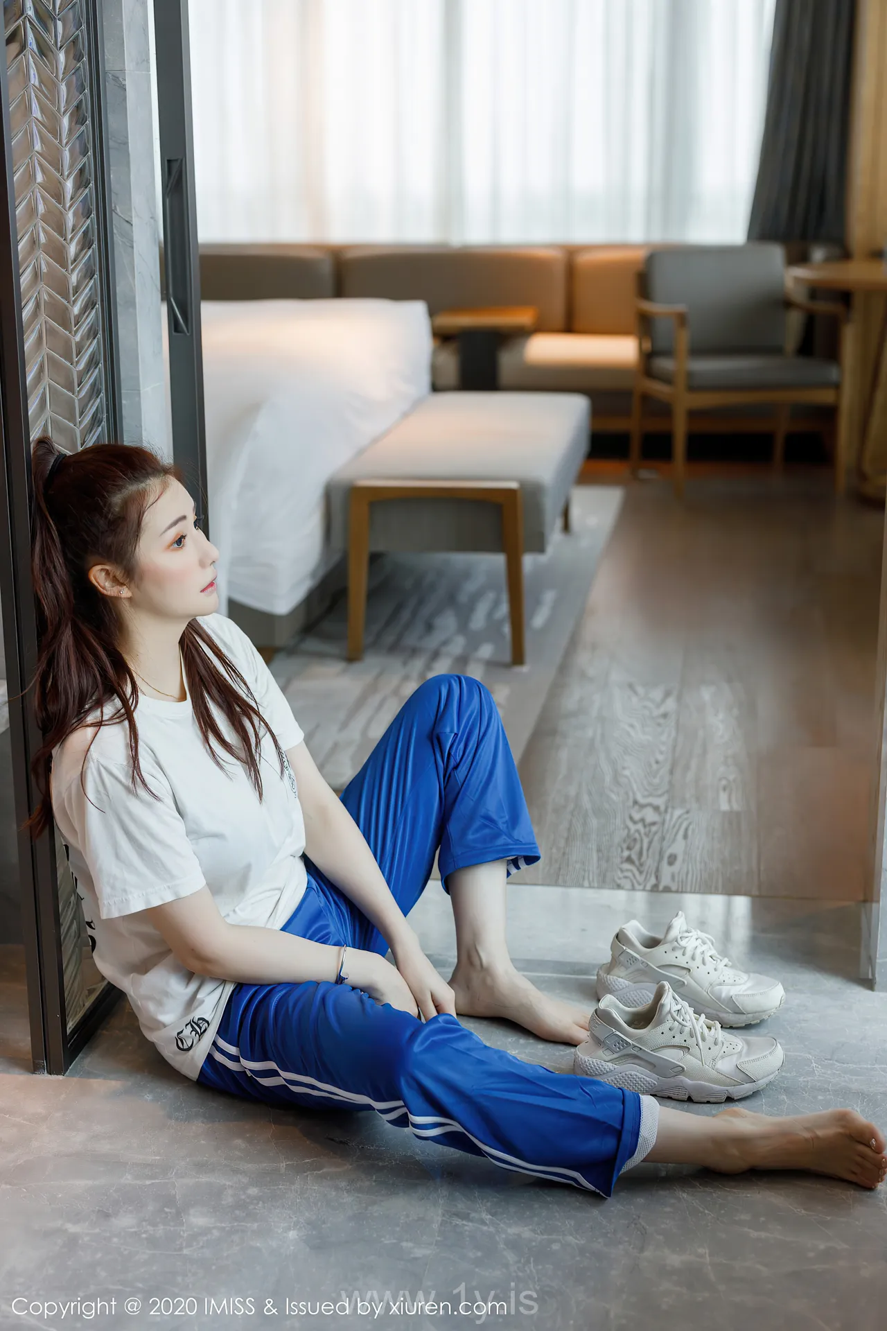 IMISS  NO.496 Pretty & Stylish Chinese Hottie evon
