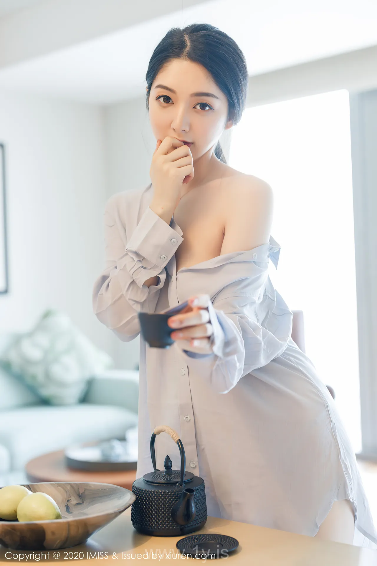 IMISS  NO.499 Fashionable Chinese Chick Angela小热巴