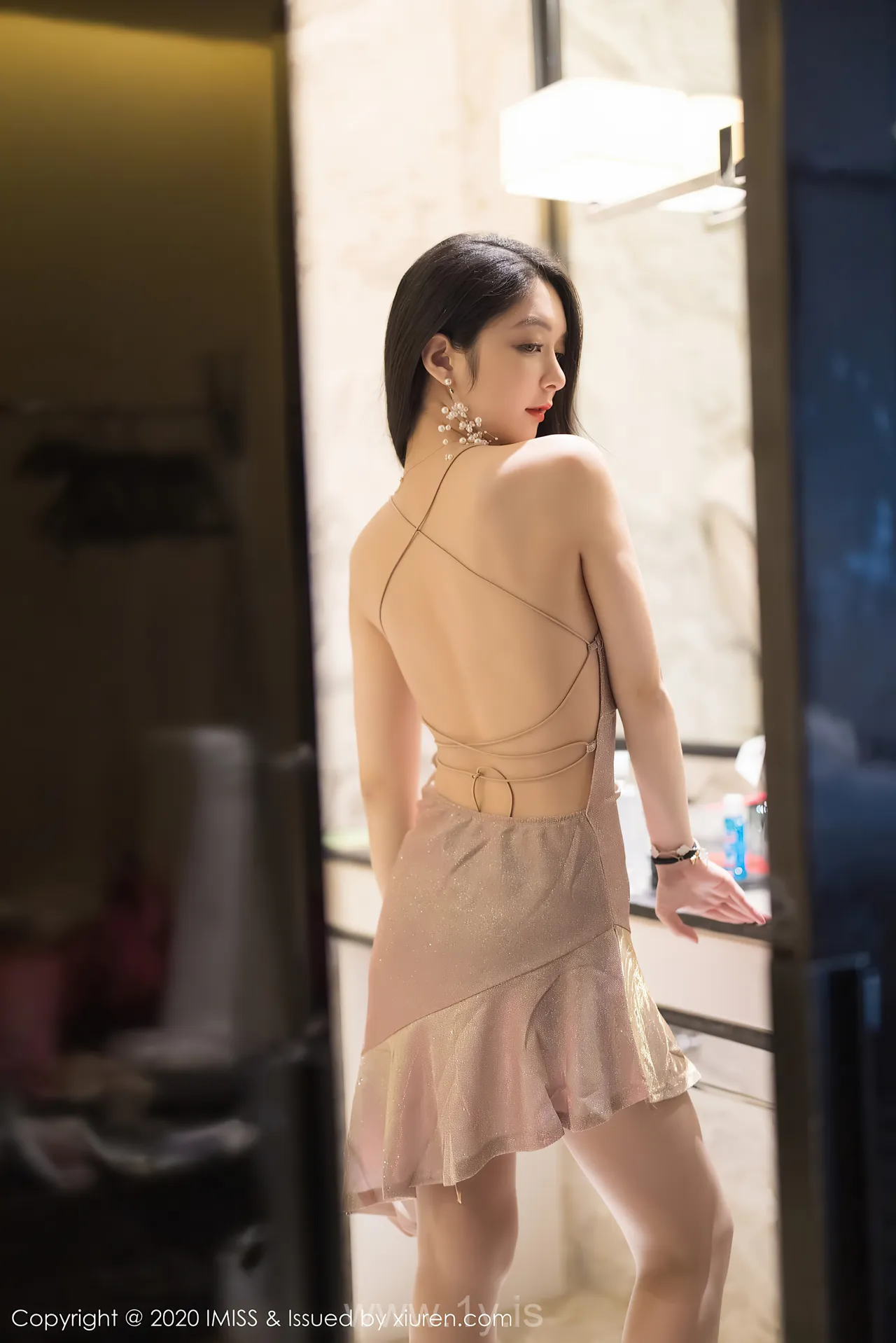 IMISS  NO.511 Elegant & Classy Chinese Model Angela小热巴
