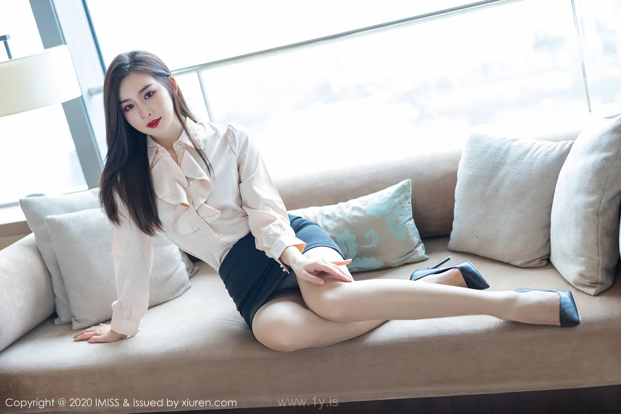 IMISS  NO.528 Delightful & Slim Chinese Model Vanessa
