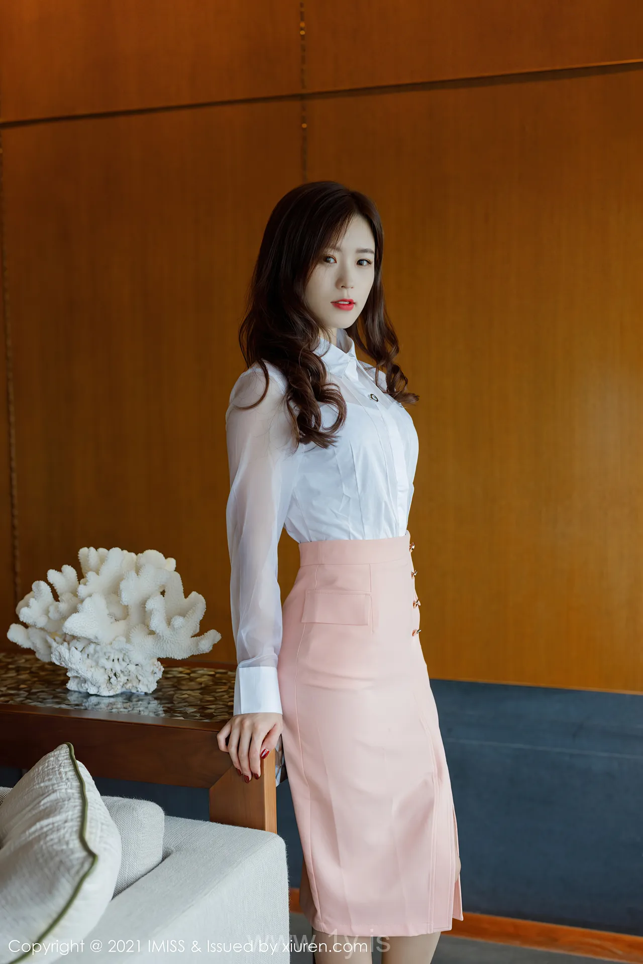 IMISS  NO.544 Graceful & Elegant Chinese Mature Princess 杨紫嫣Cynthia