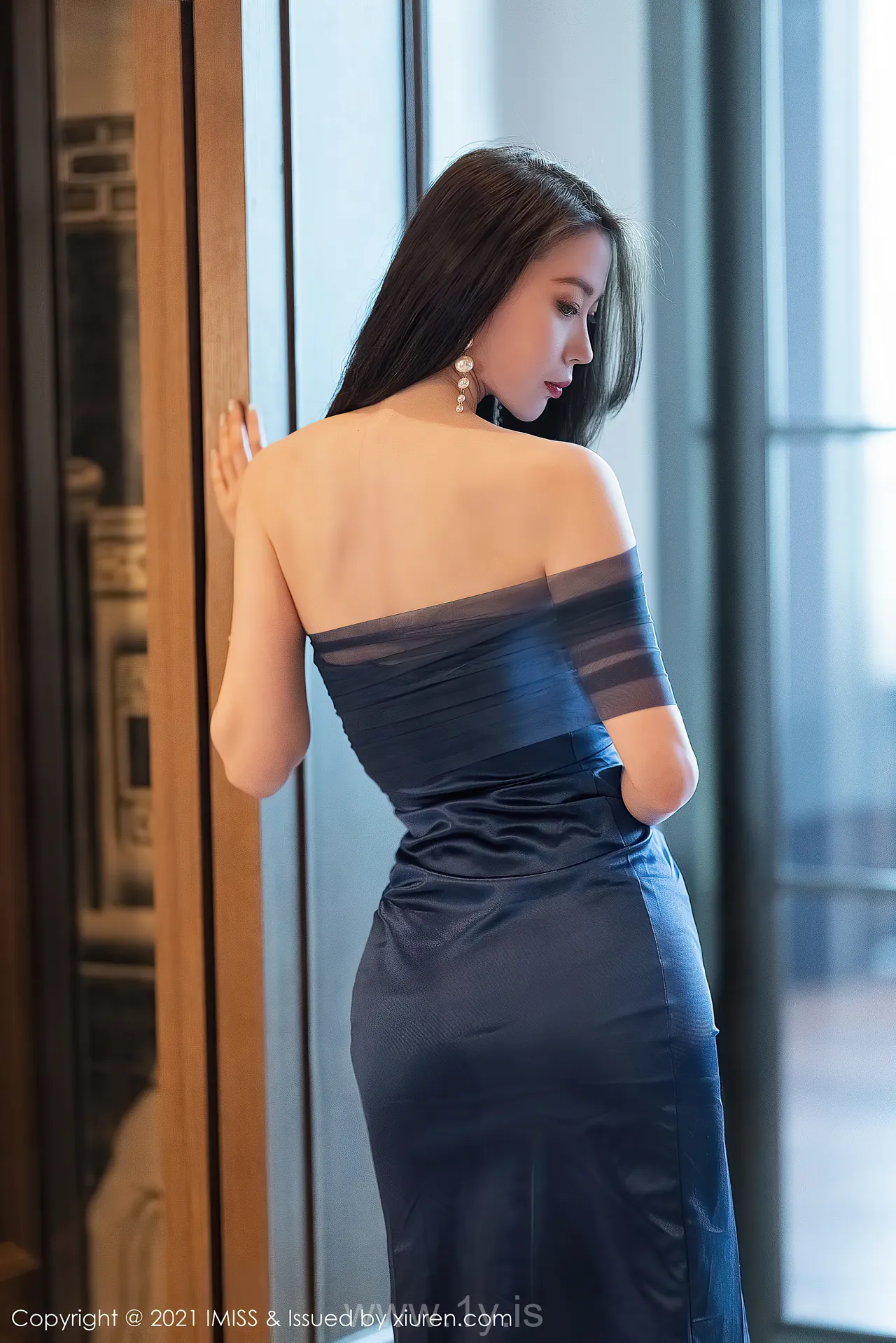 IMISS  NO.599 Fashionable Chinese Mature Princess 梦心月